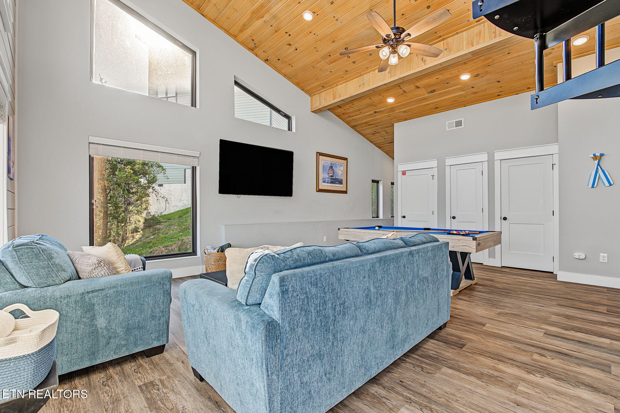810 Blue Herring Way Sevierville TN 37876