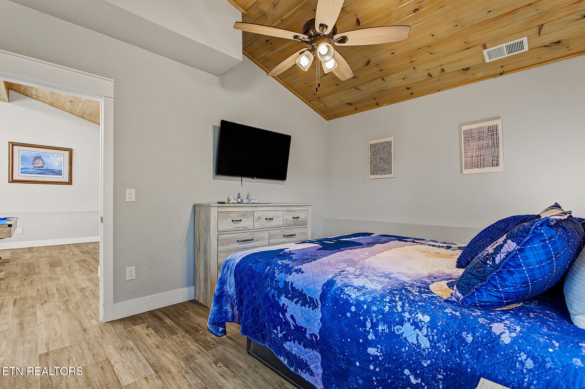 810 Blue Herring Way Sevierville TN 37876
