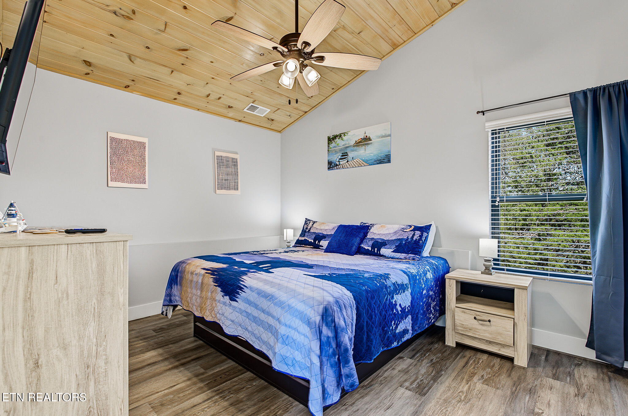 810 Blue Herring Way Sevierville TN 37876