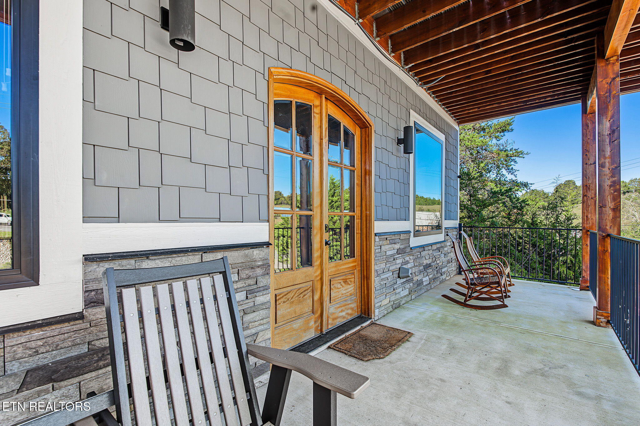 810 Blue Herring Way Sevierville TN 37876