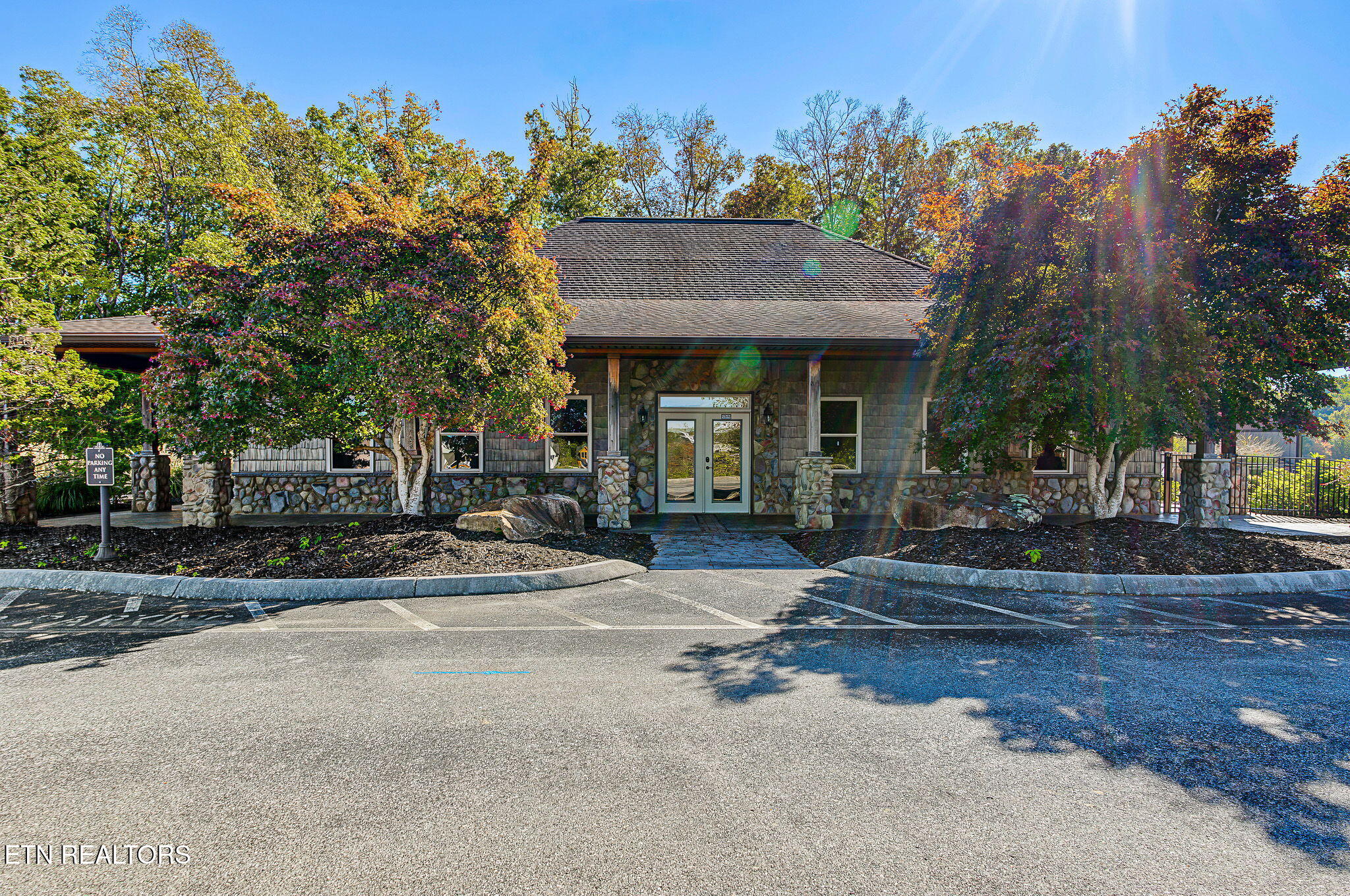 810 Blue Herring Way Sevierville TN 37876