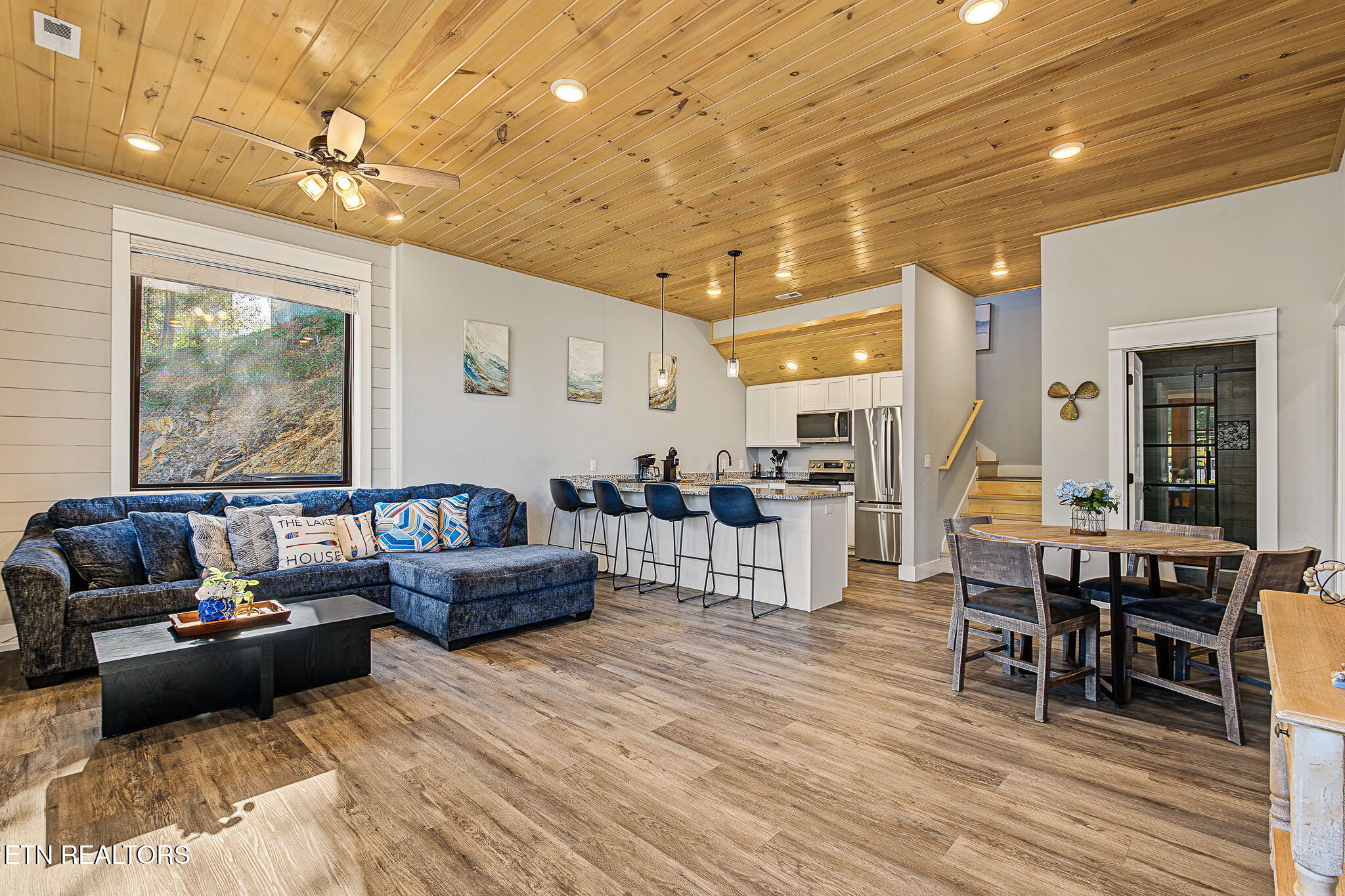 810 Blue Herring Way Sevierville TN 37876