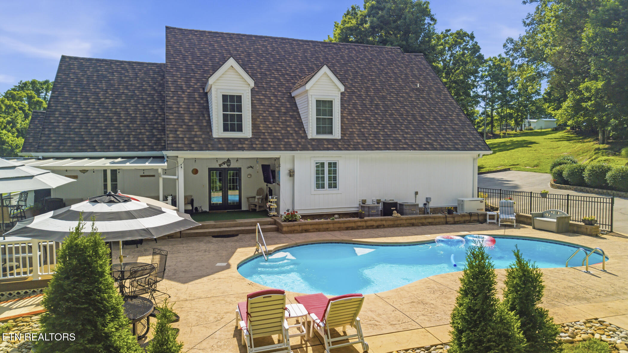 824 Midway Road Strawberry Plains TN 37871