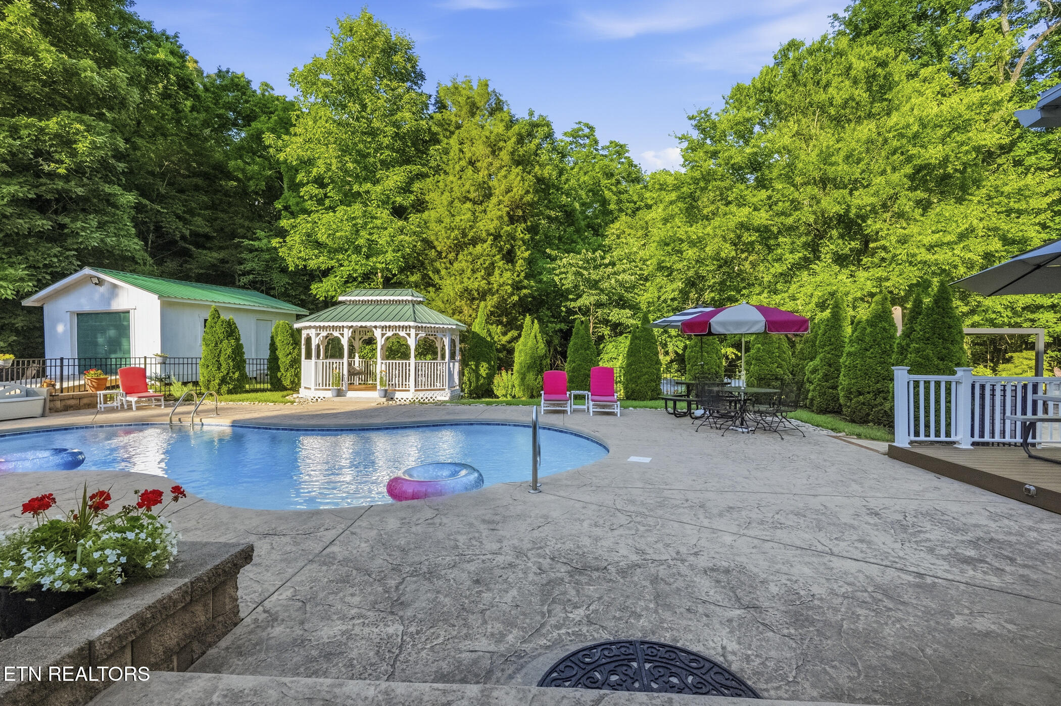 824 Midway Road Strawberry Plains TN 37871