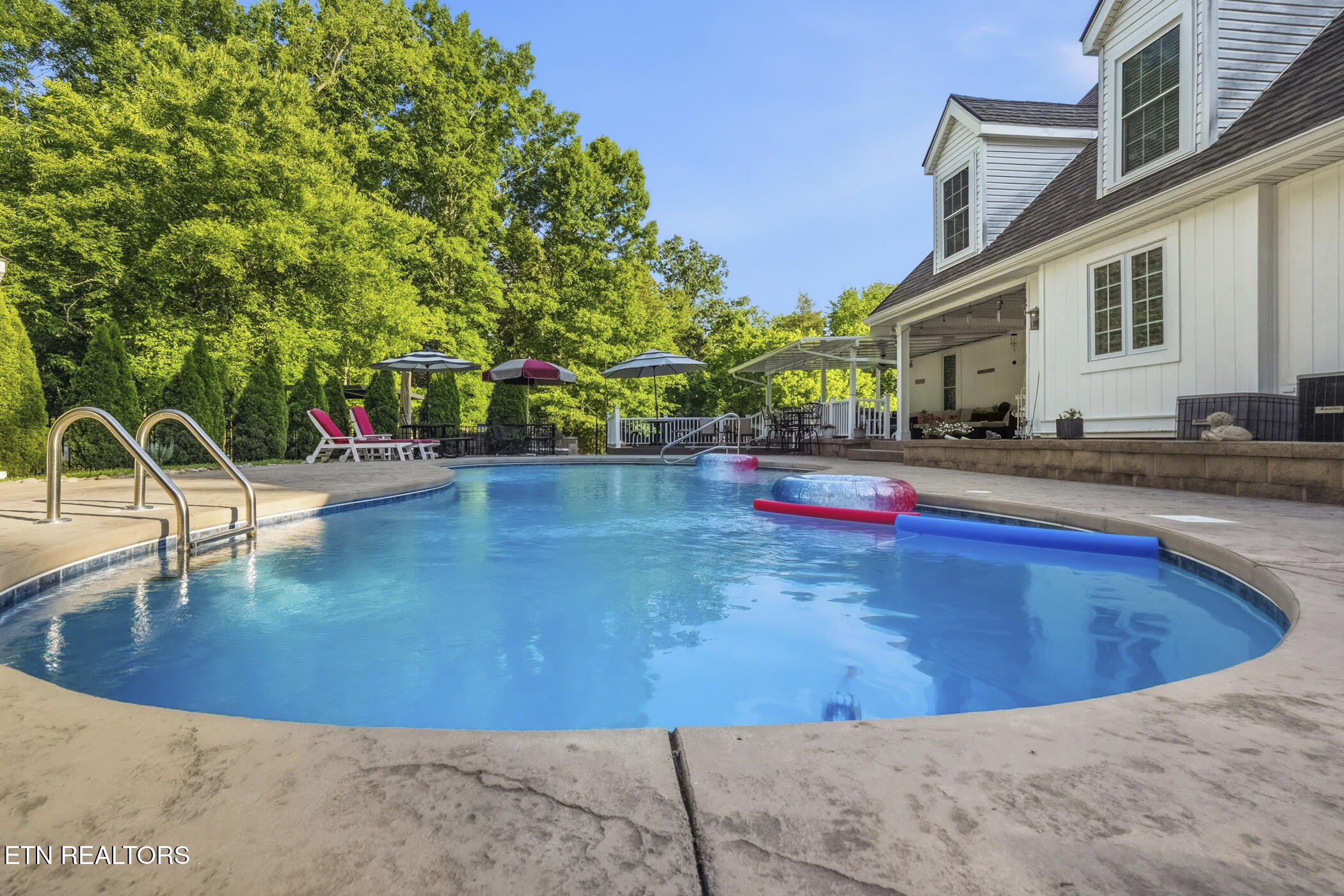 824 Midway Road Strawberry Plains TN 37871