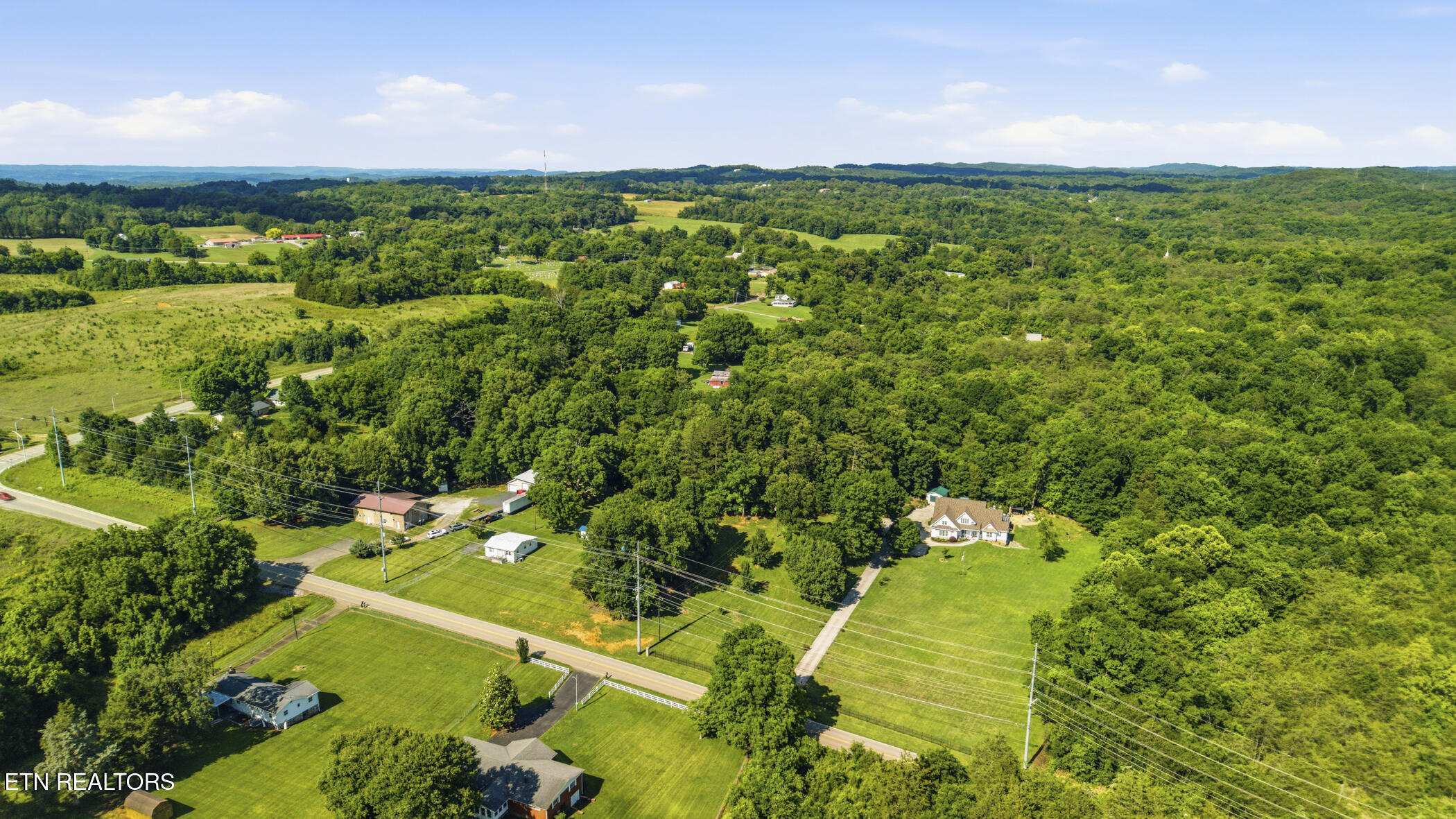 824 Midway Road Strawberry Plains TN 37871