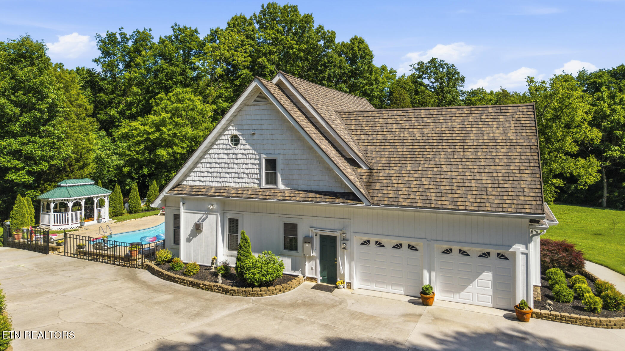 824 Midway Road Strawberry Plains TN 37871