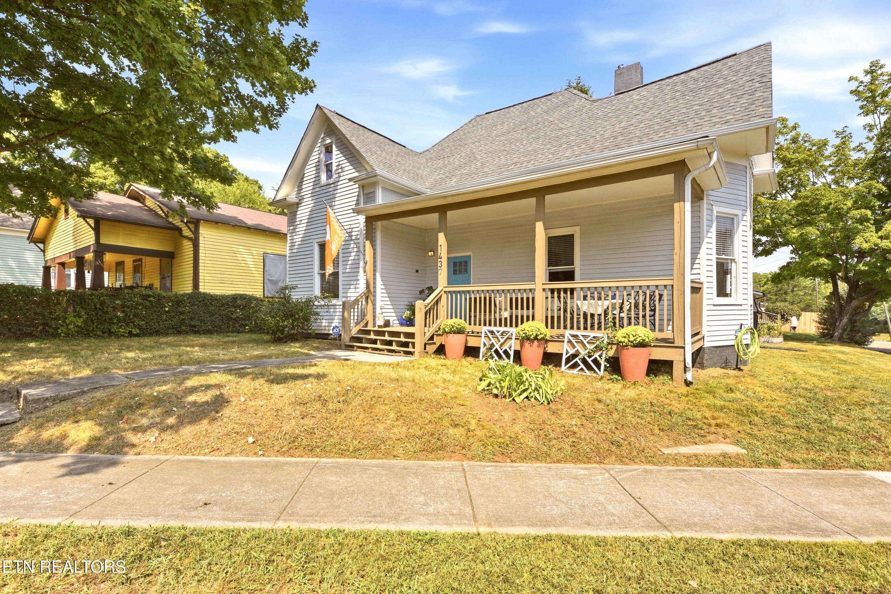 1437 Grainger Avenue Knoxville TN 37917