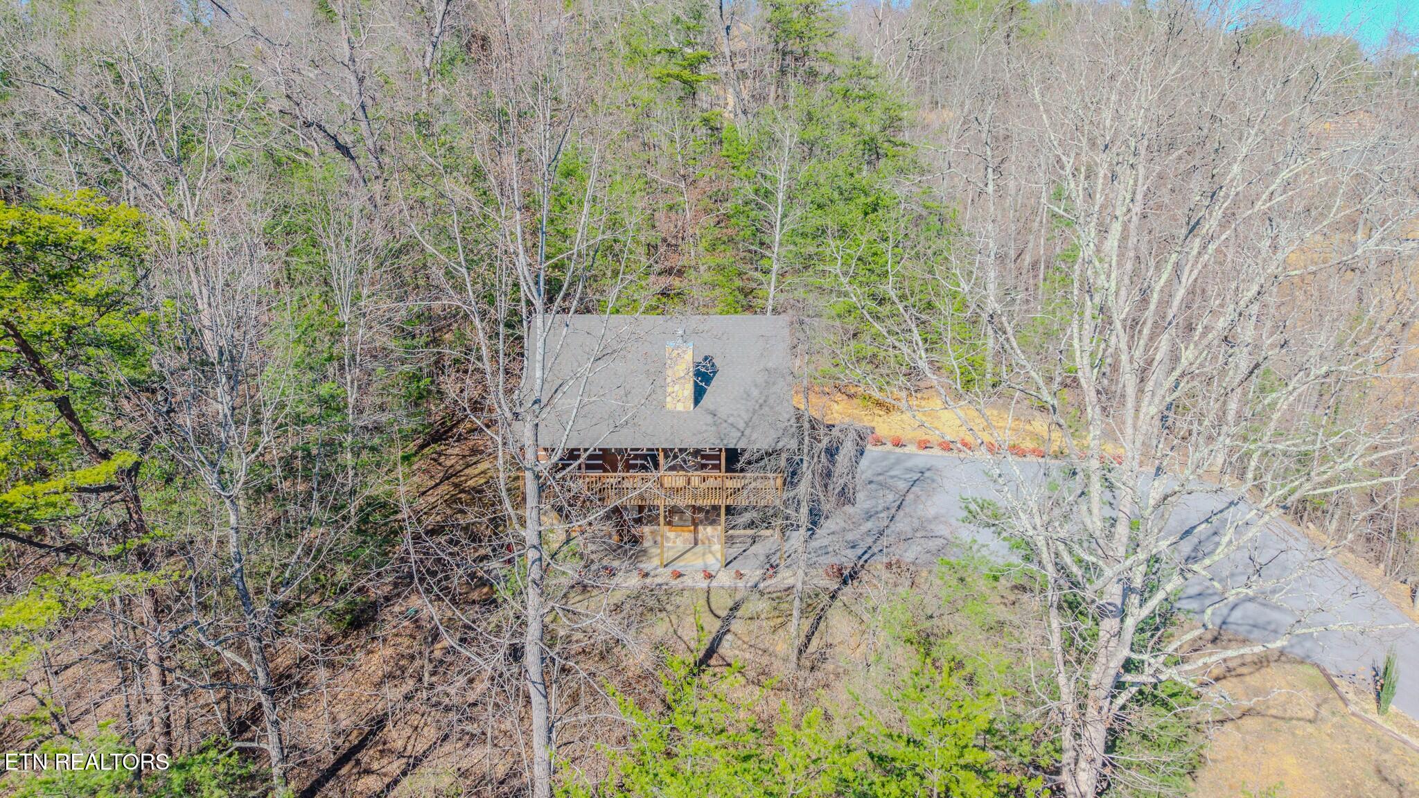 1554 Bear Valley Road Sevierville TN 37876