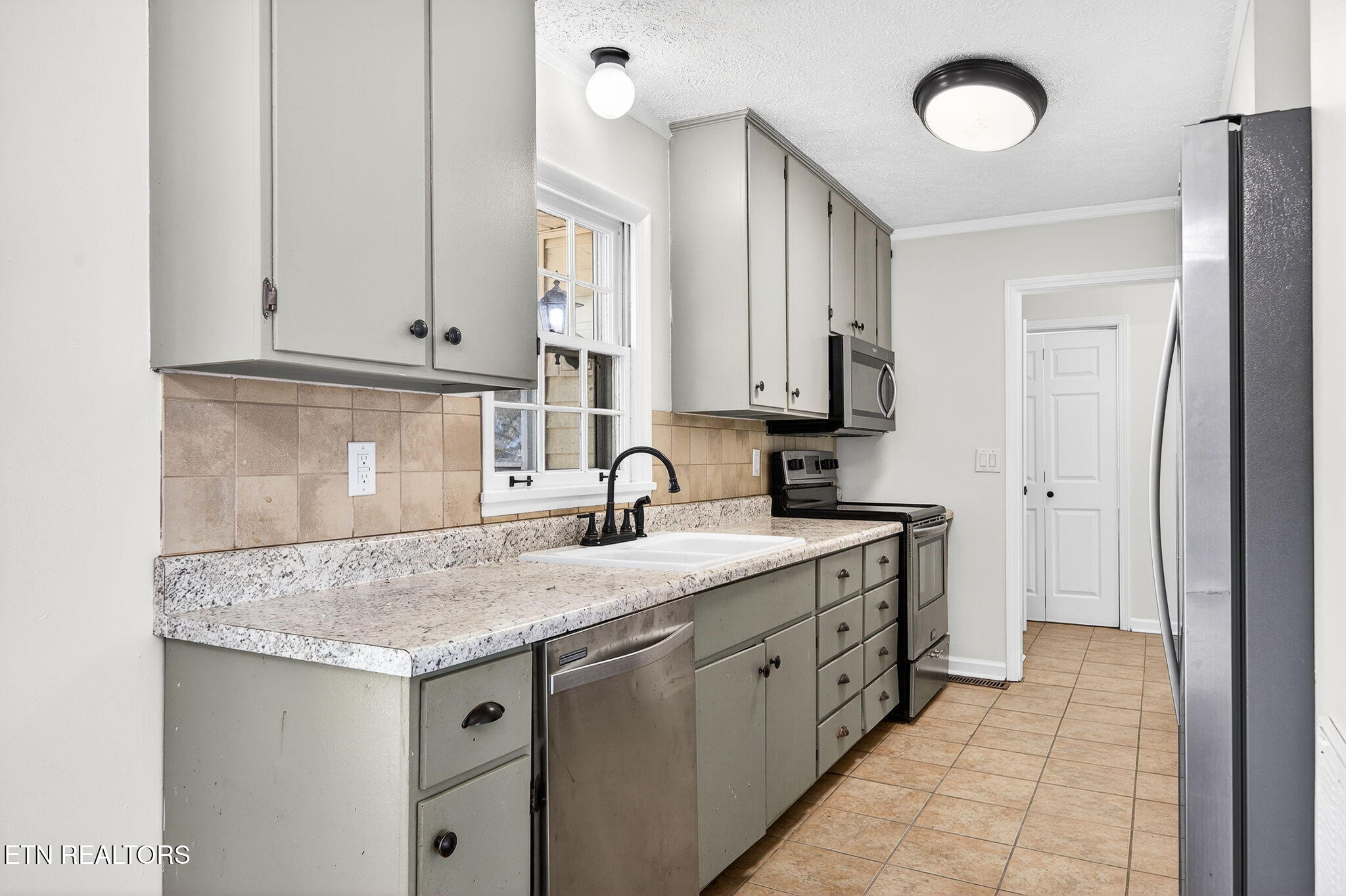73 Benwick Drive Crossville TN 38555