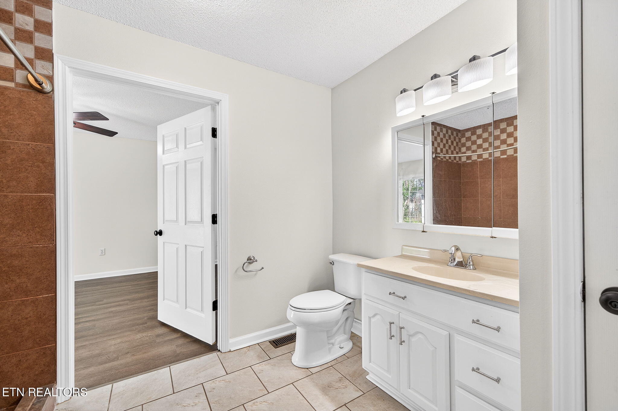 73 Benwick Drive Crossville TN 38555
