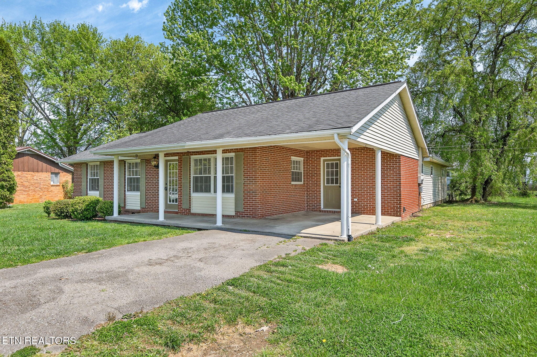 73 Benwick Drive Crossville TN 38555
