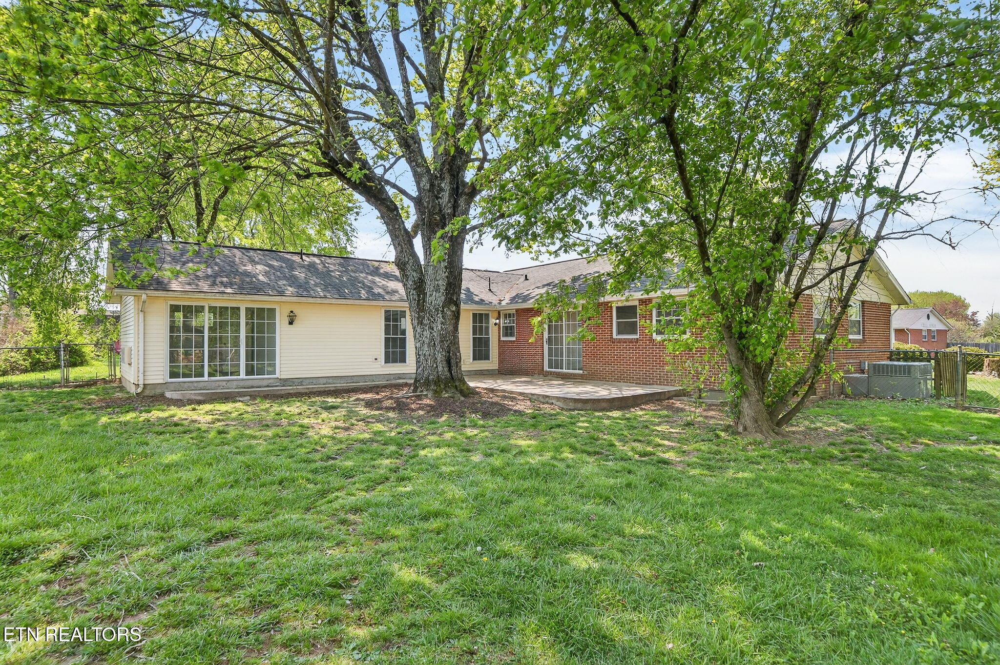 73 Benwick Drive Crossville TN 38555