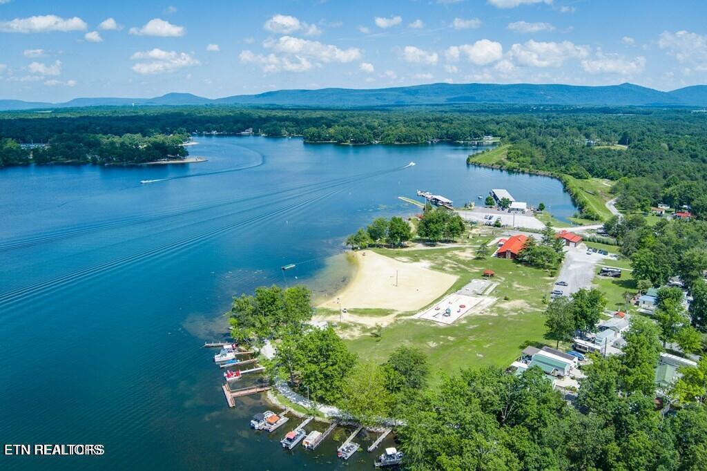 44 Arapaho Trail Crossville TN 38572
