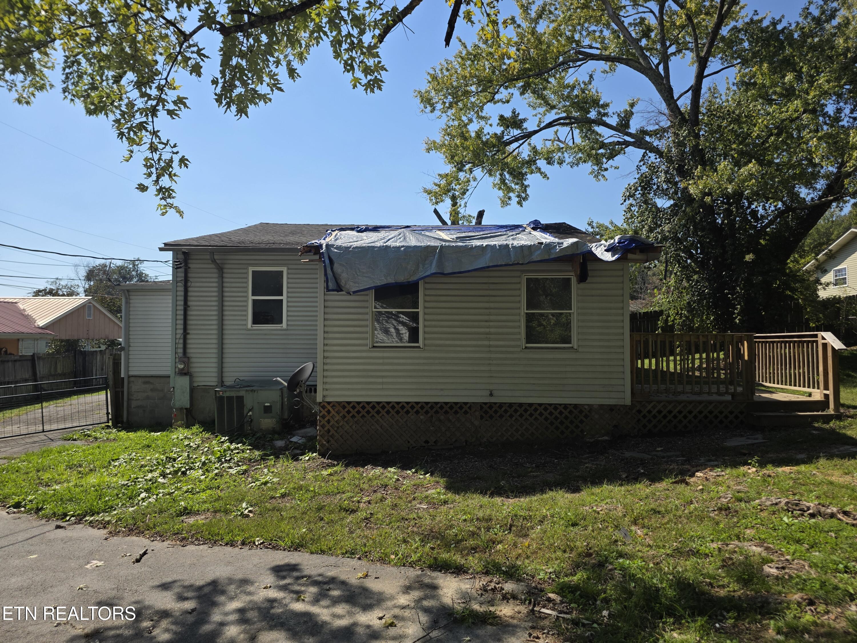3906 Luwana Lane Knoxville TN 37917