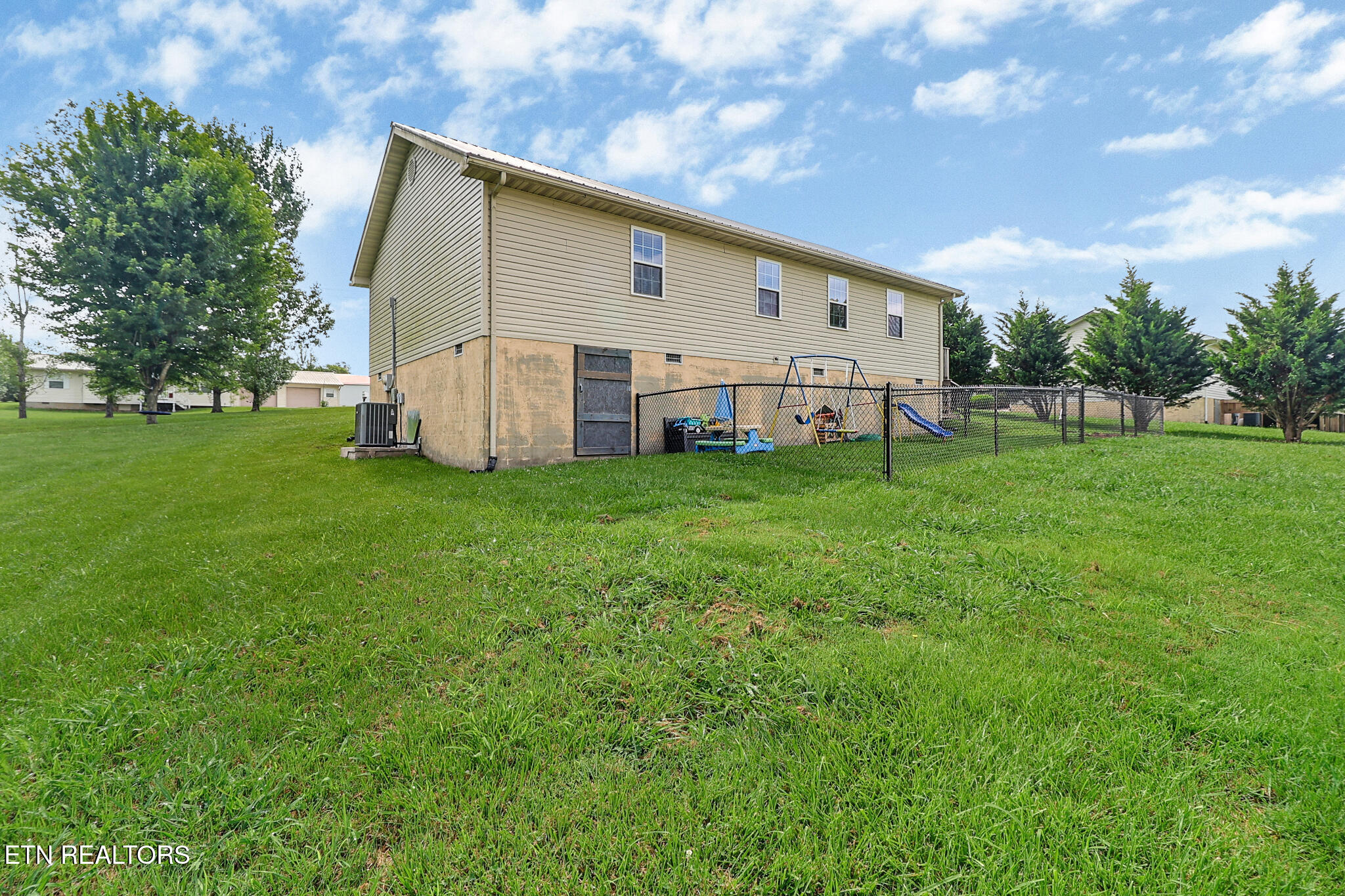 111 Cassie Lane Grimsley TN 38565