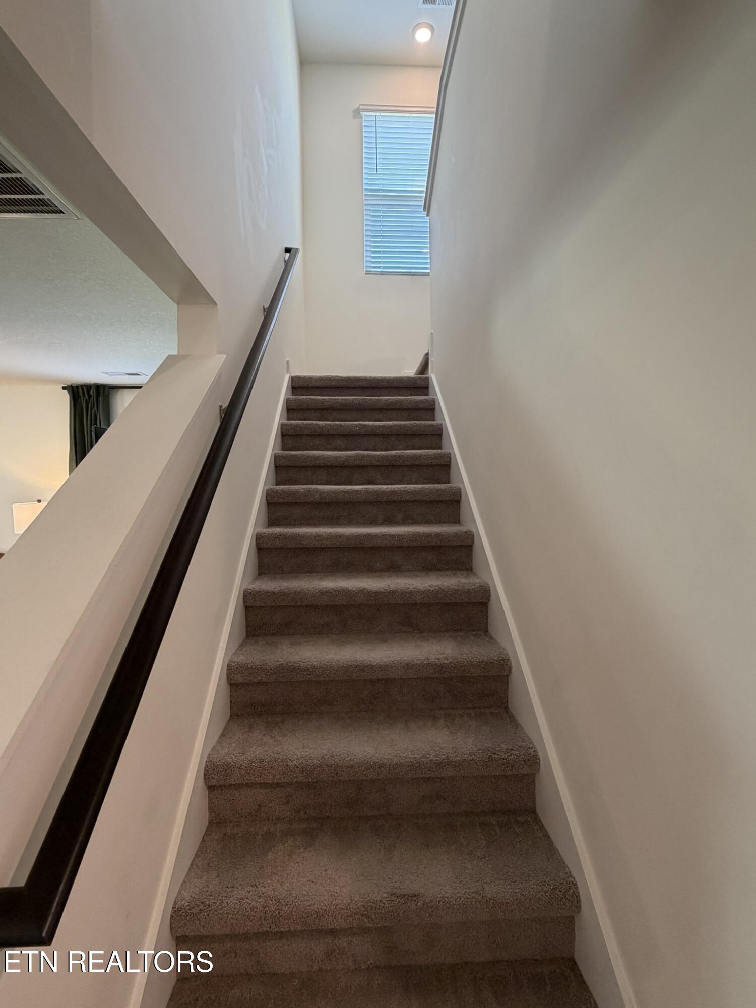 136 S Blissful Meadows Drive Harriman TN 37748