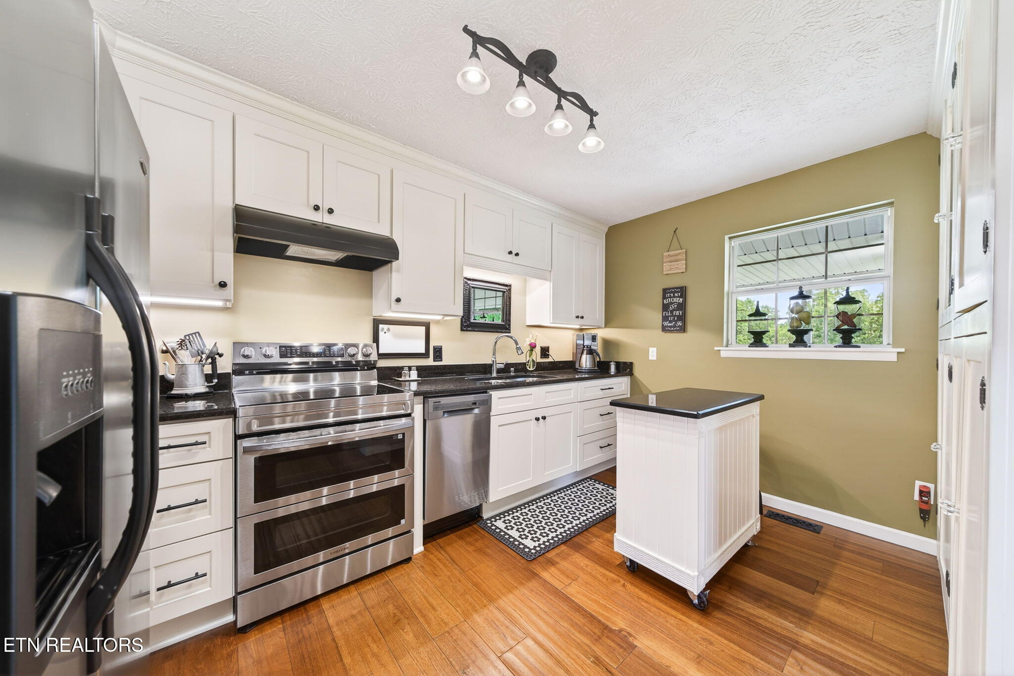 136 Hood Drive Crossville TN 38555