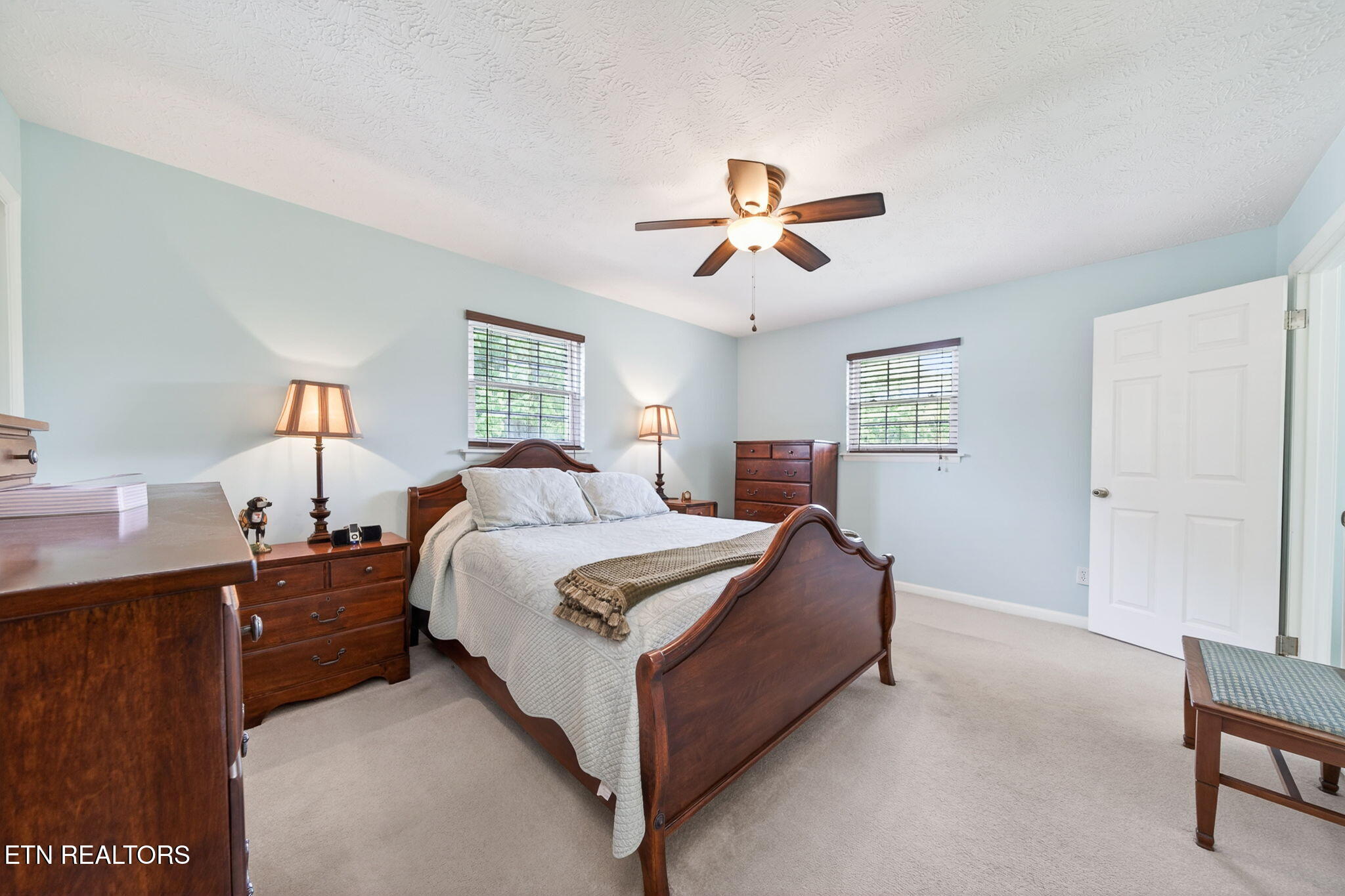 136 Hood Drive Crossville TN 38555