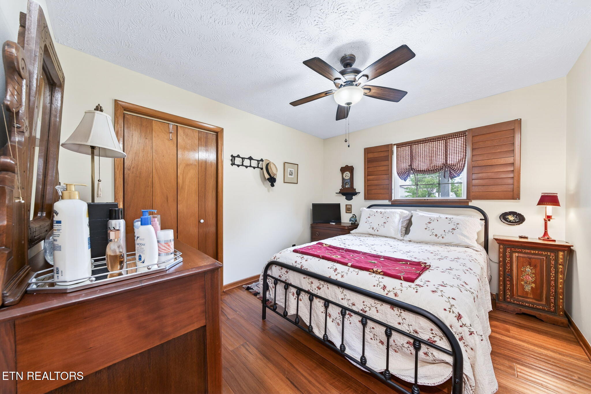 136 Hood Drive Crossville TN 38555