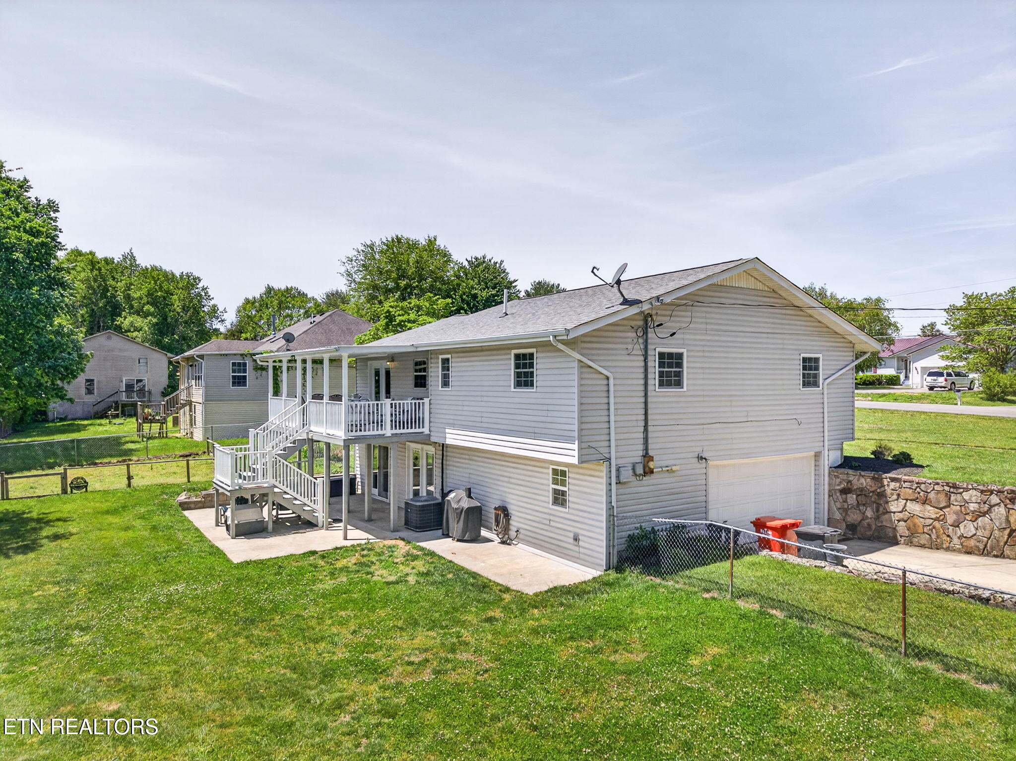136 Hood Drive Crossville TN 38555