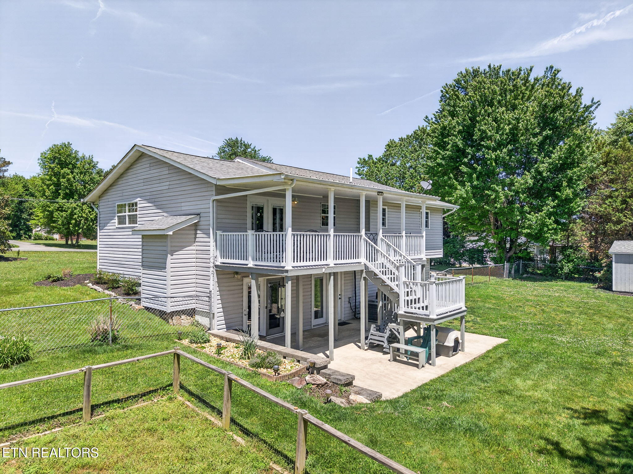 136 Hood Drive Crossville TN 38555