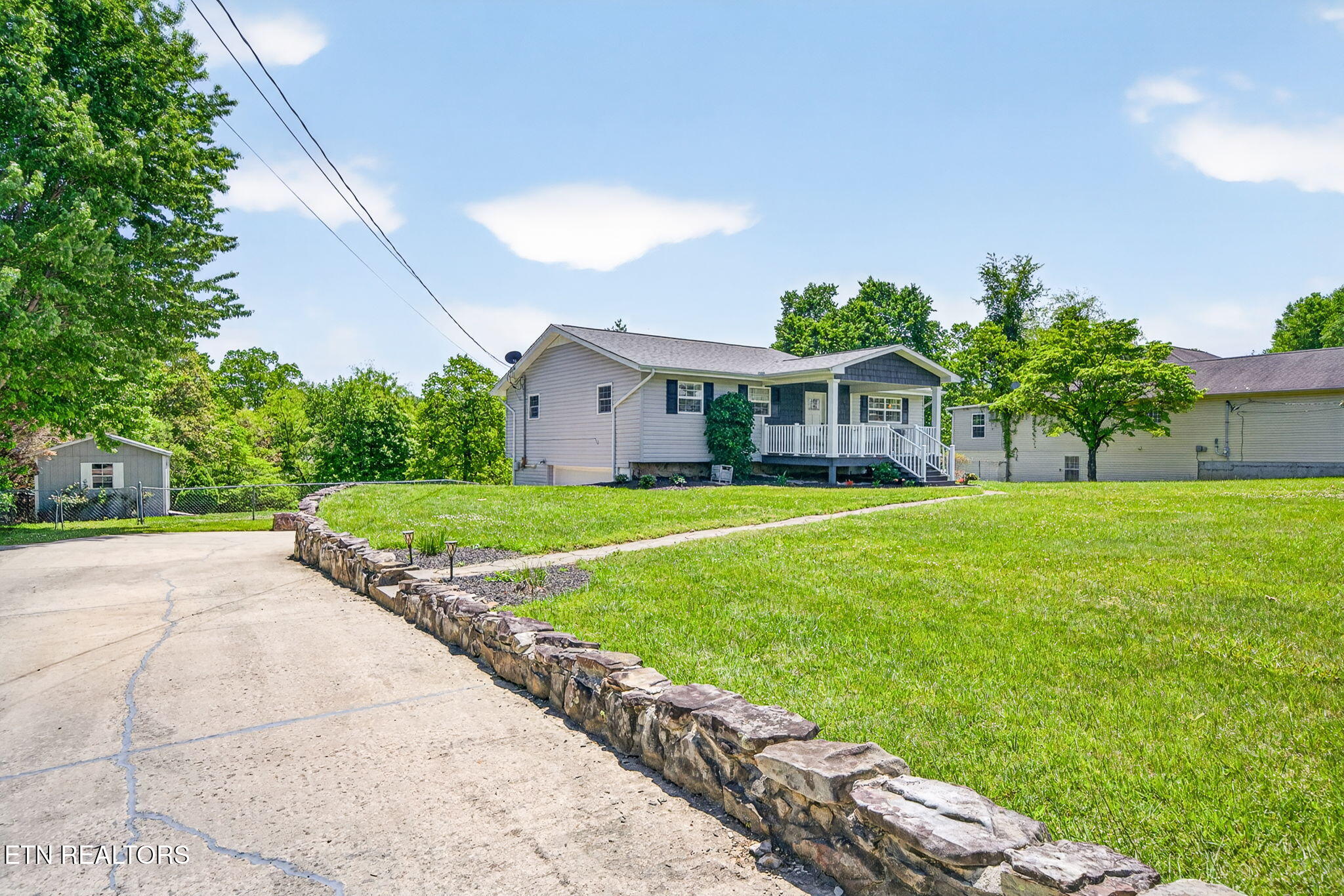 136 Hood Drive Crossville TN 38555