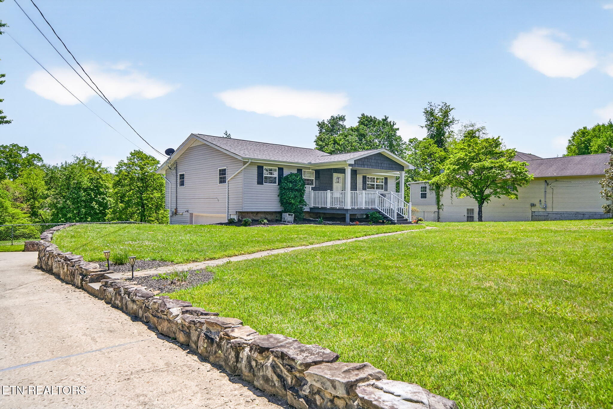 136 Hood Drive Crossville TN 38555