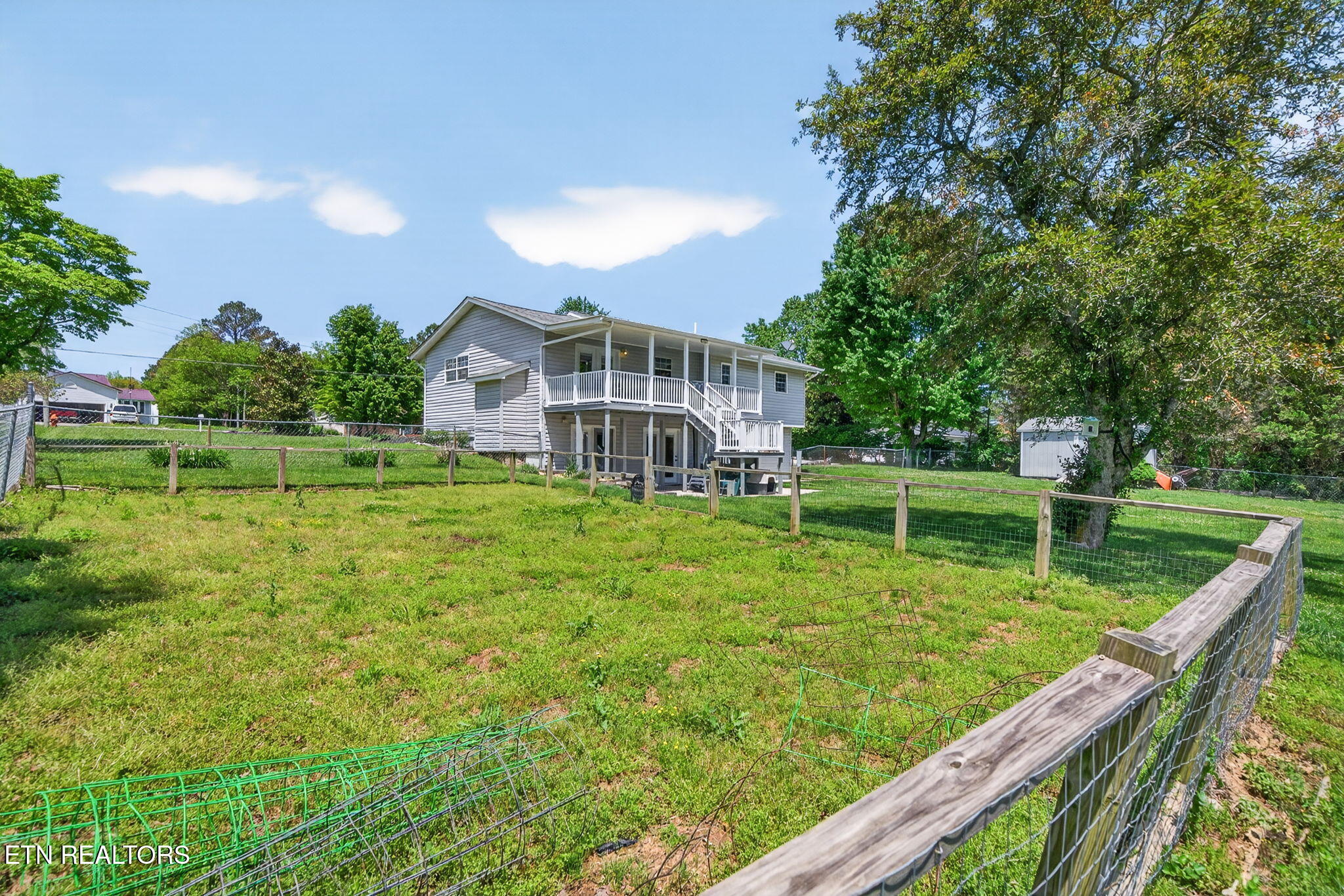 136 Hood Drive Crossville TN 38555