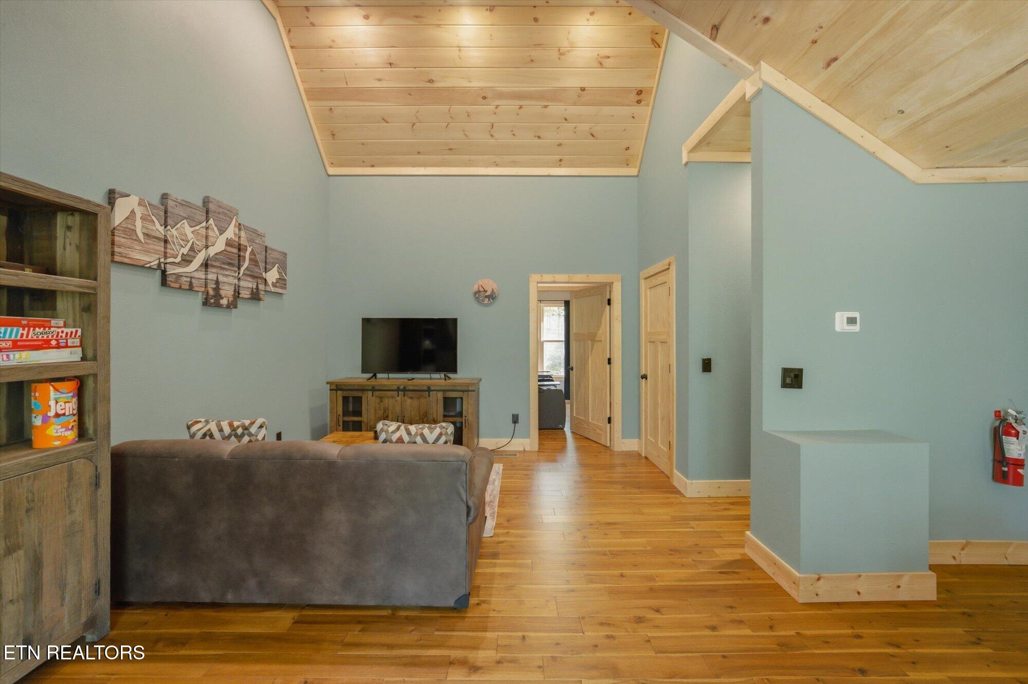 3045 Jones Creek Lane Sevierville TN 37862