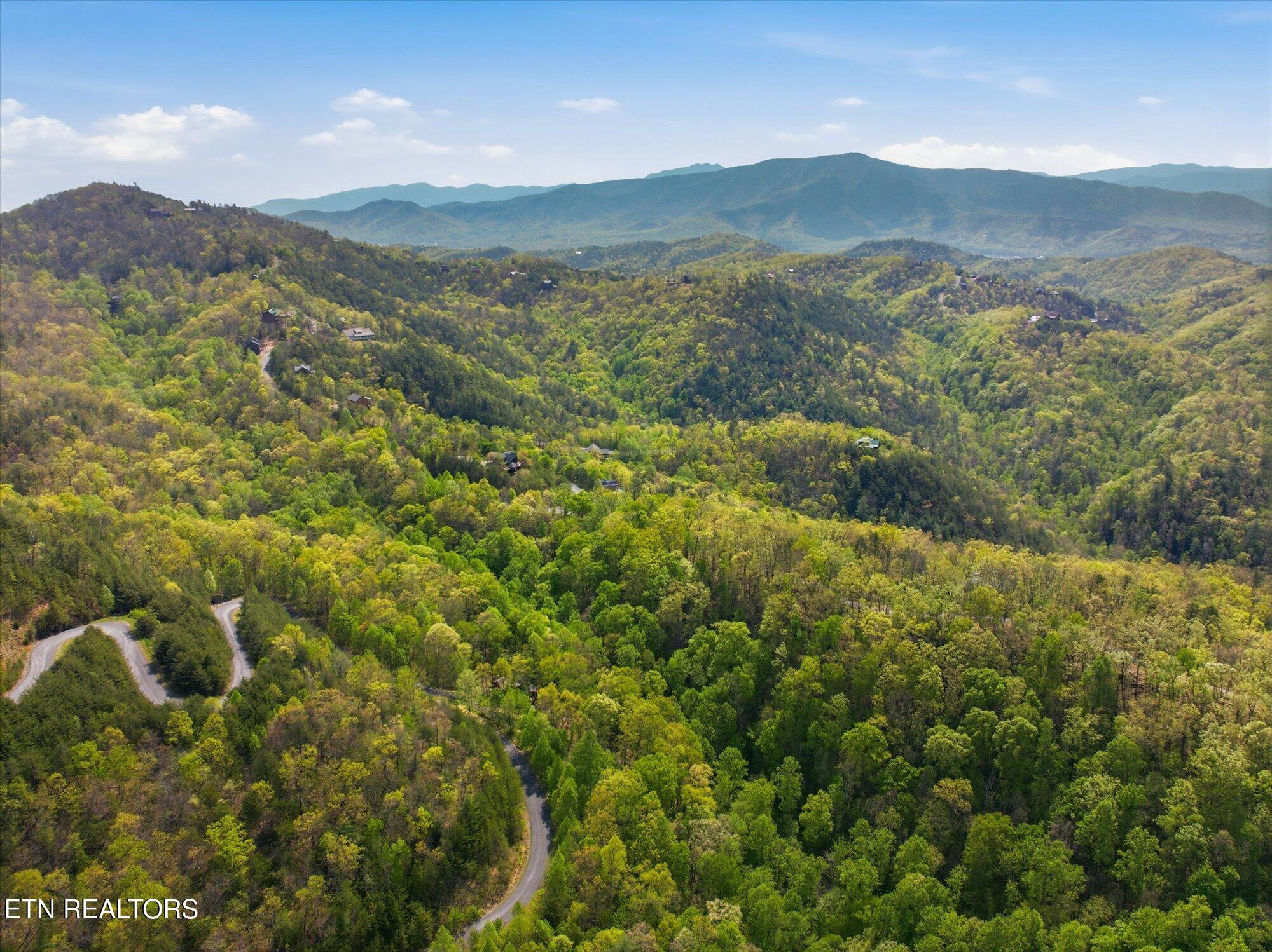 3045 Jones Creek Lane Sevierville TN 37862