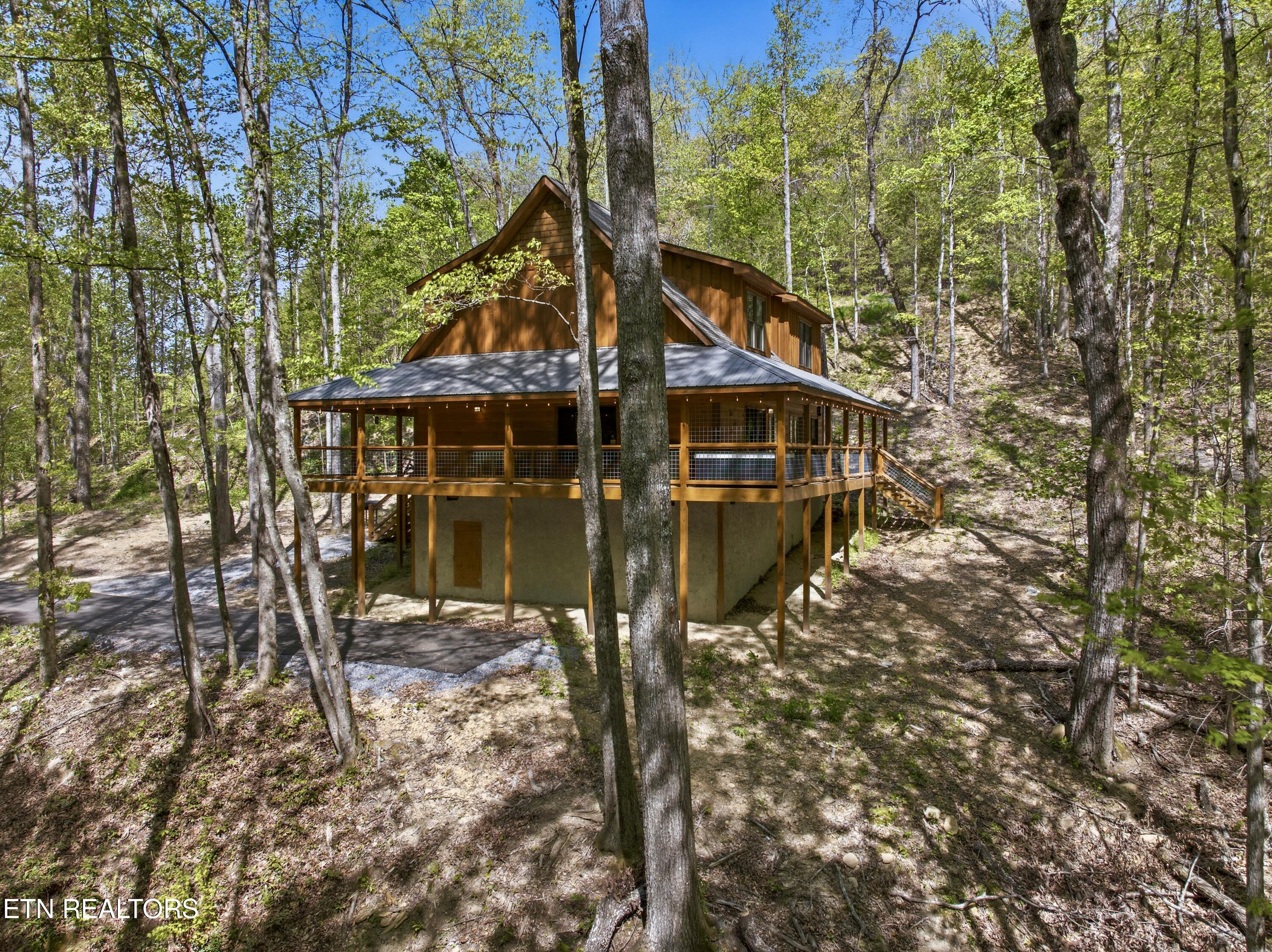 3045 Jones Creek Lane Sevierville TN 37862
