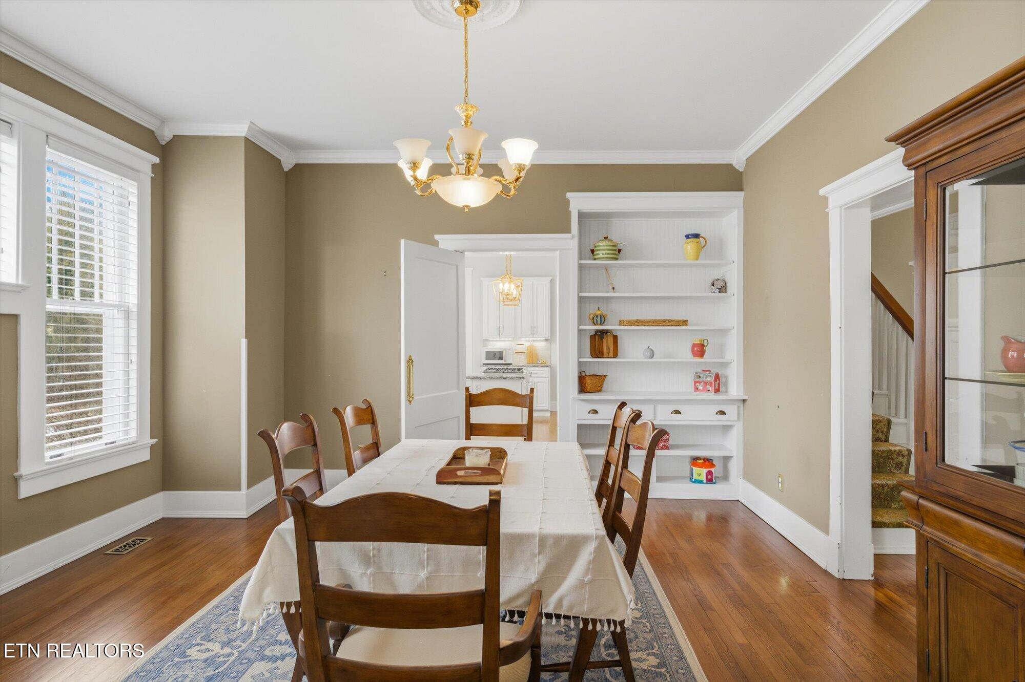 201 W Washington Avenue Clinton TN 37716