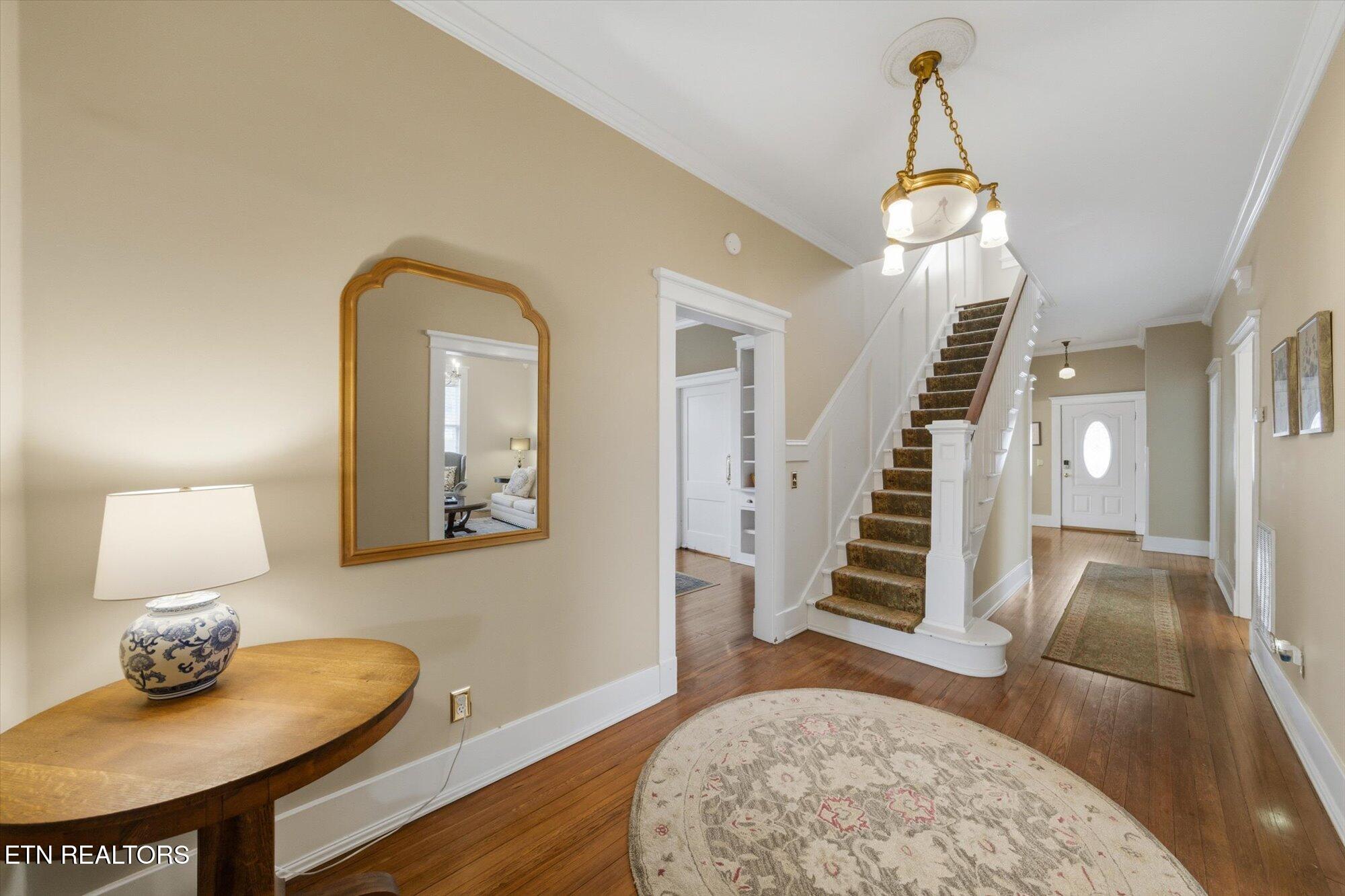 201 W Washington Avenue Clinton TN 37716