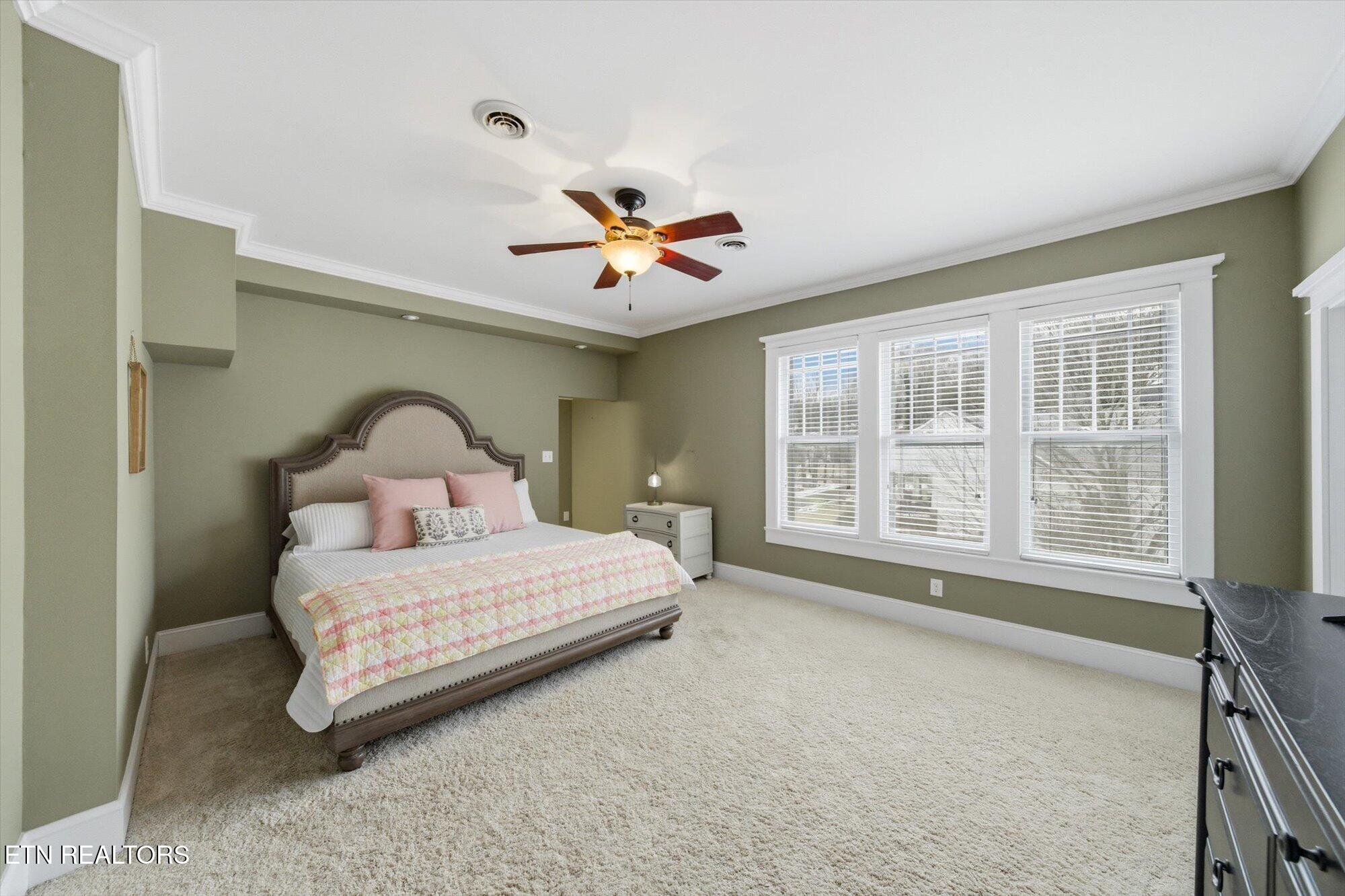 201 W Washington Avenue Clinton TN 37716
