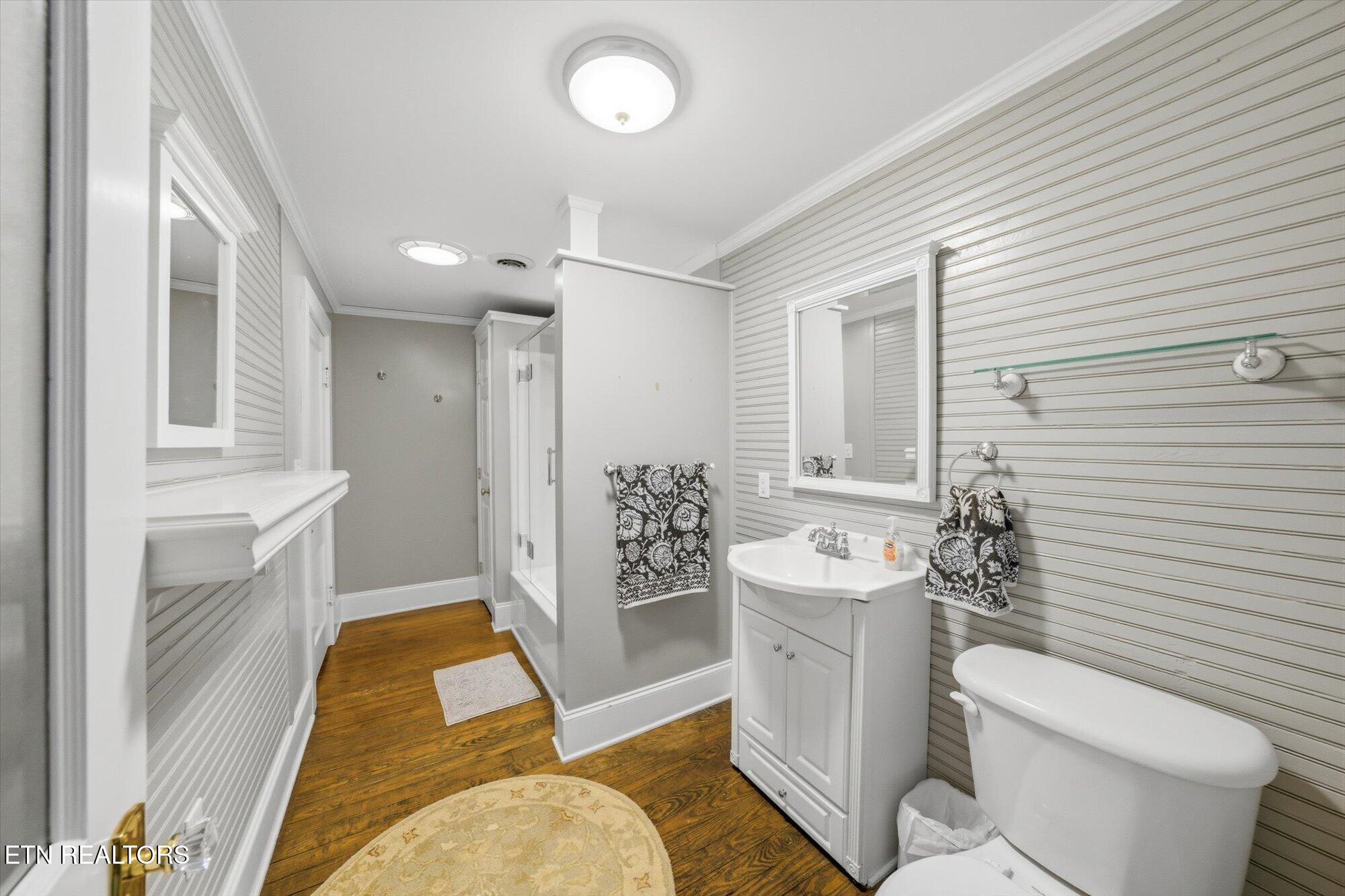 201 W Washington Avenue Clinton TN 37716