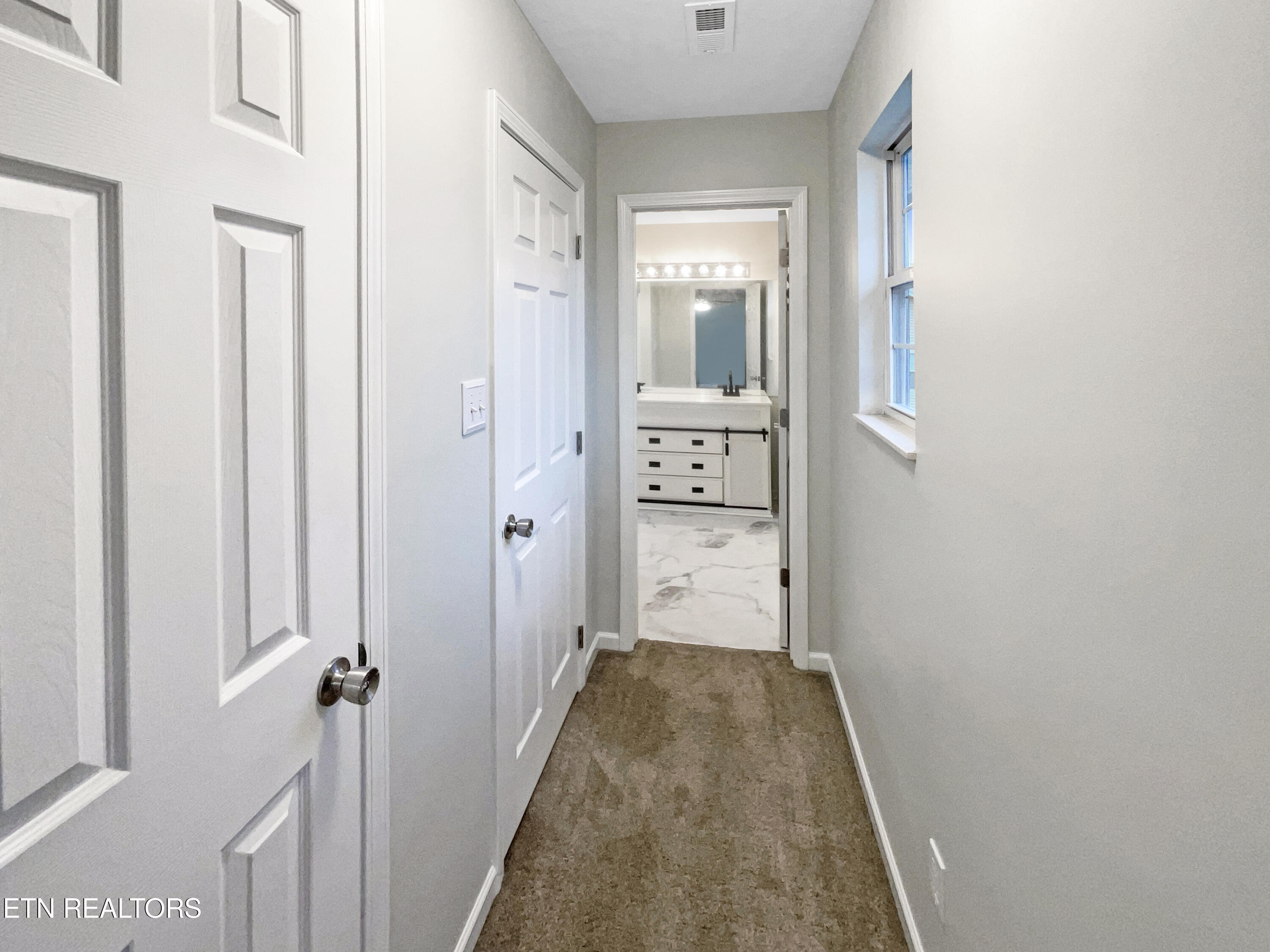 7510 Barnbrook Lane Knoxville TN 37918