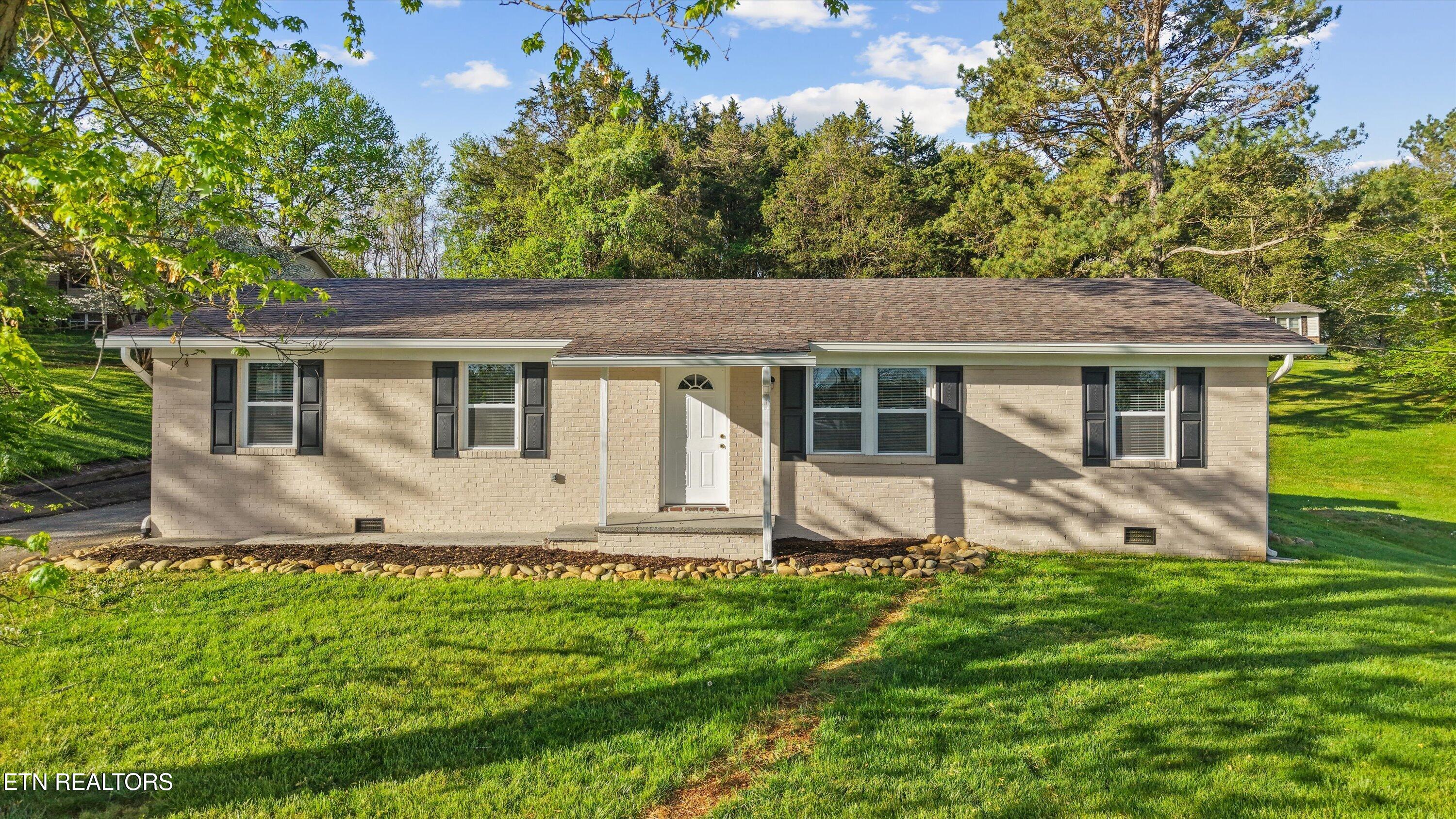 403 Old Dandridge Pike Strawberry Plains TN 37871
