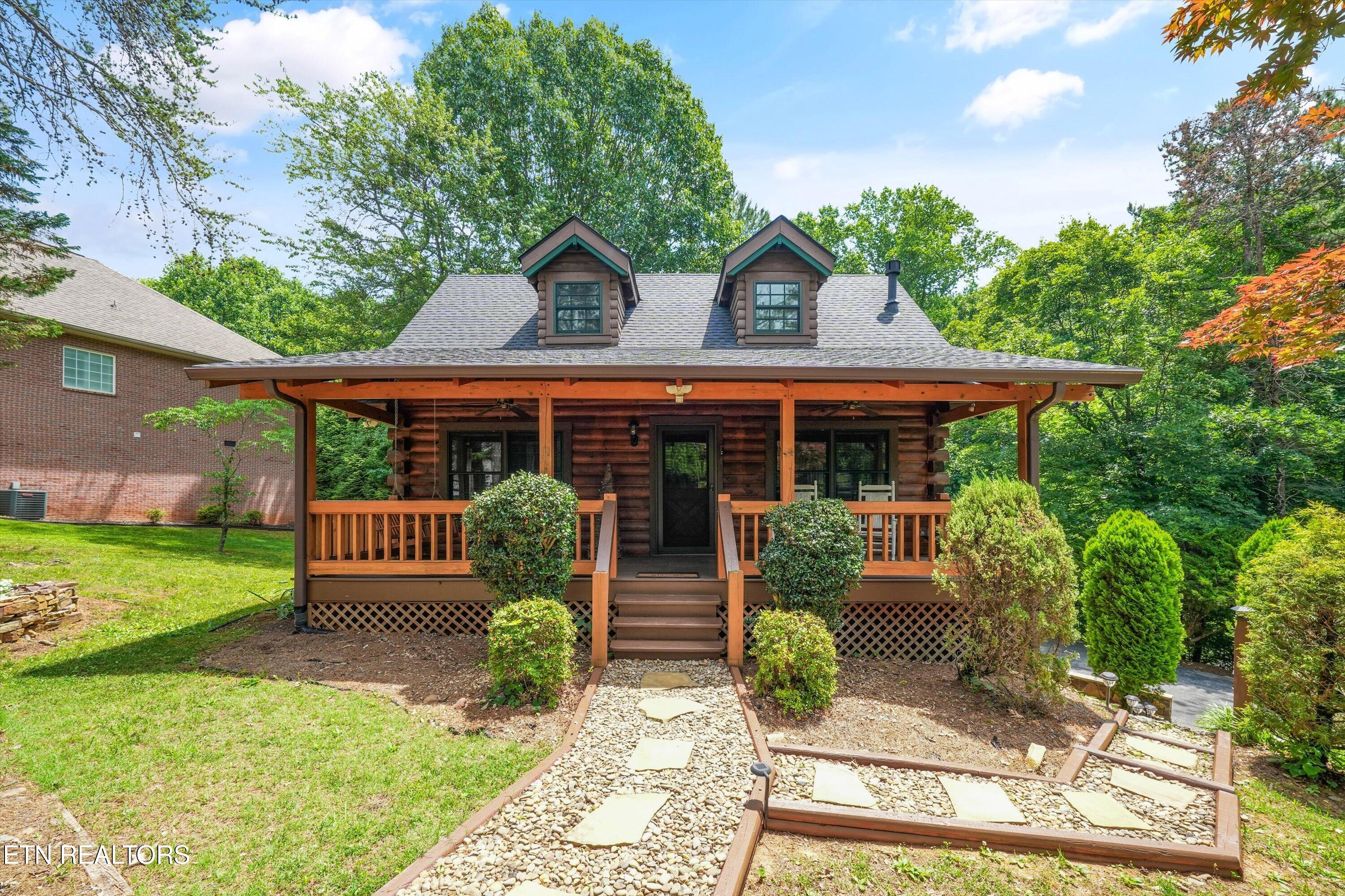 Maryville TN, 1408 Tomahawk Trail