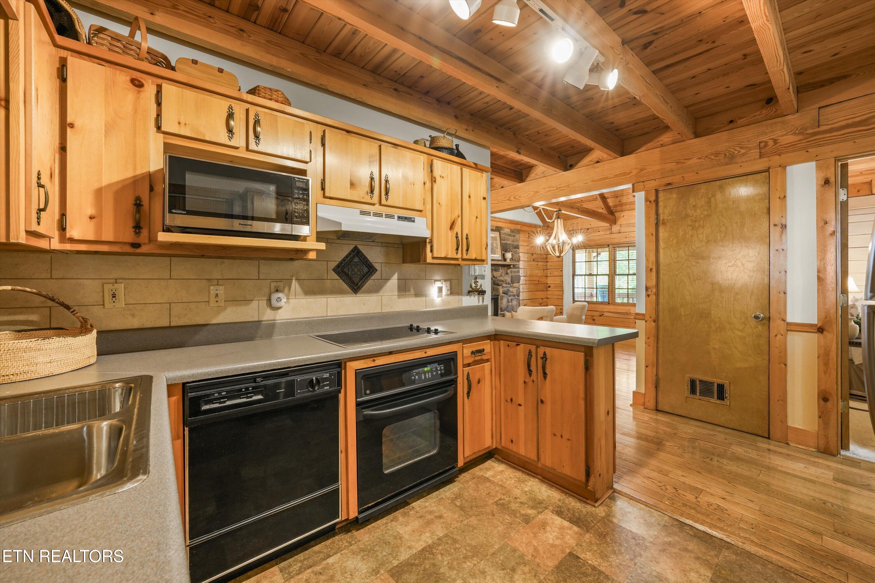 1408 Tomahawk Trail Maryville TN 37801