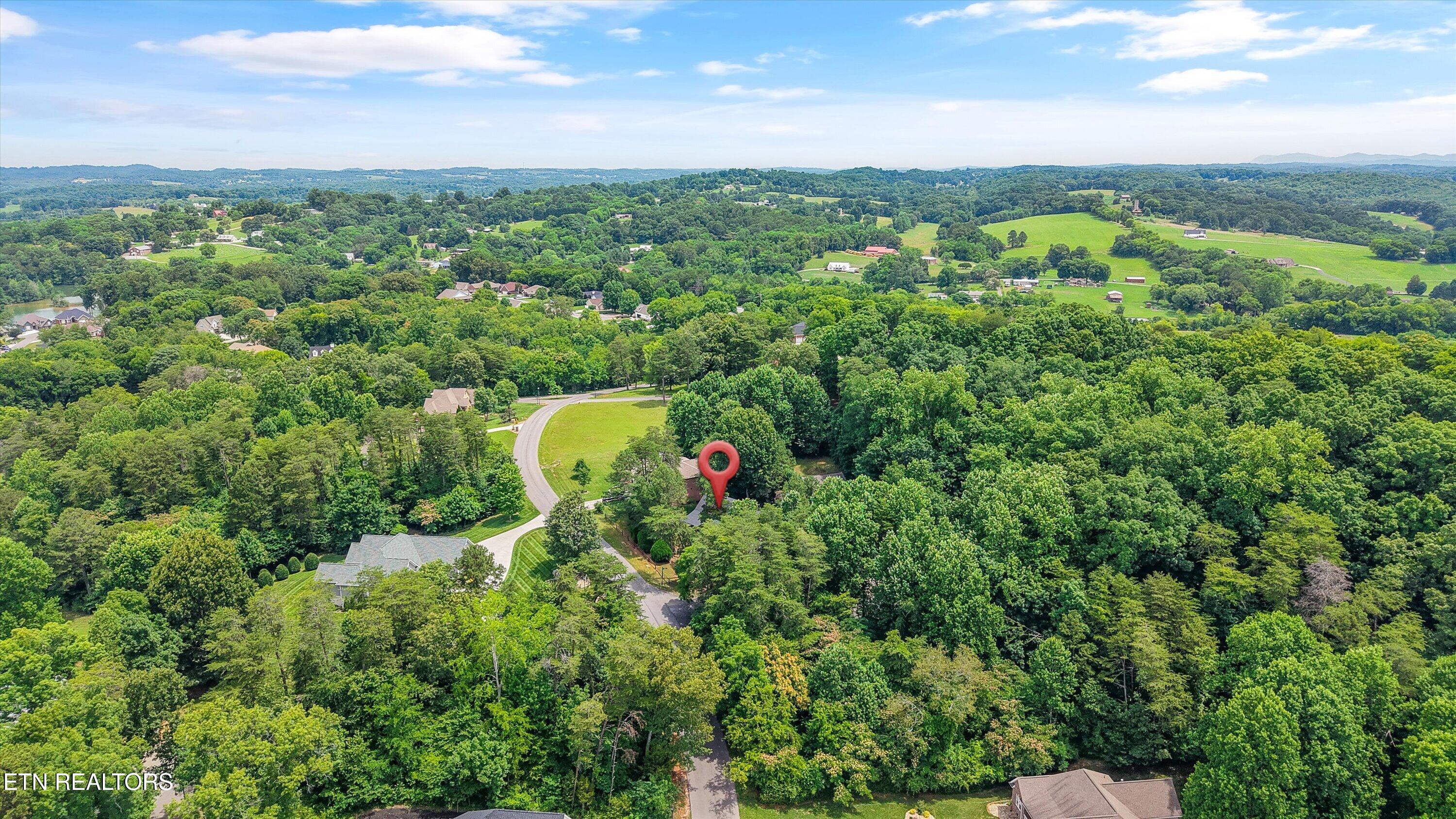 1408 Tomahawk Trail Maryville TN 37801