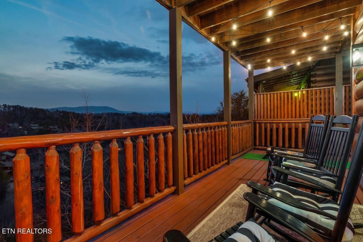 2010 Cougar Crossing Way Sevierville TN 37876