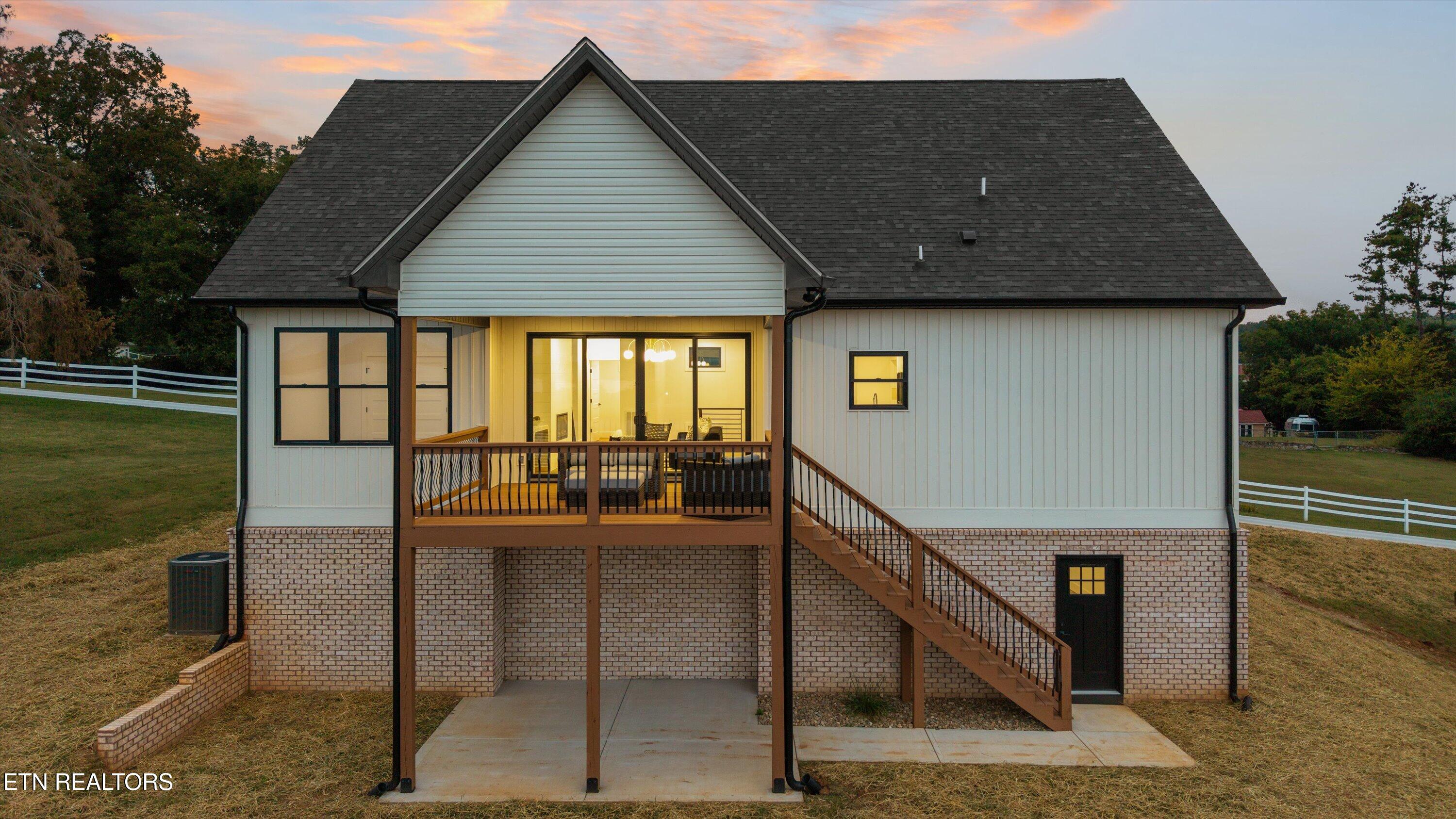 415 Hampton Way Dandridge TN 37725
