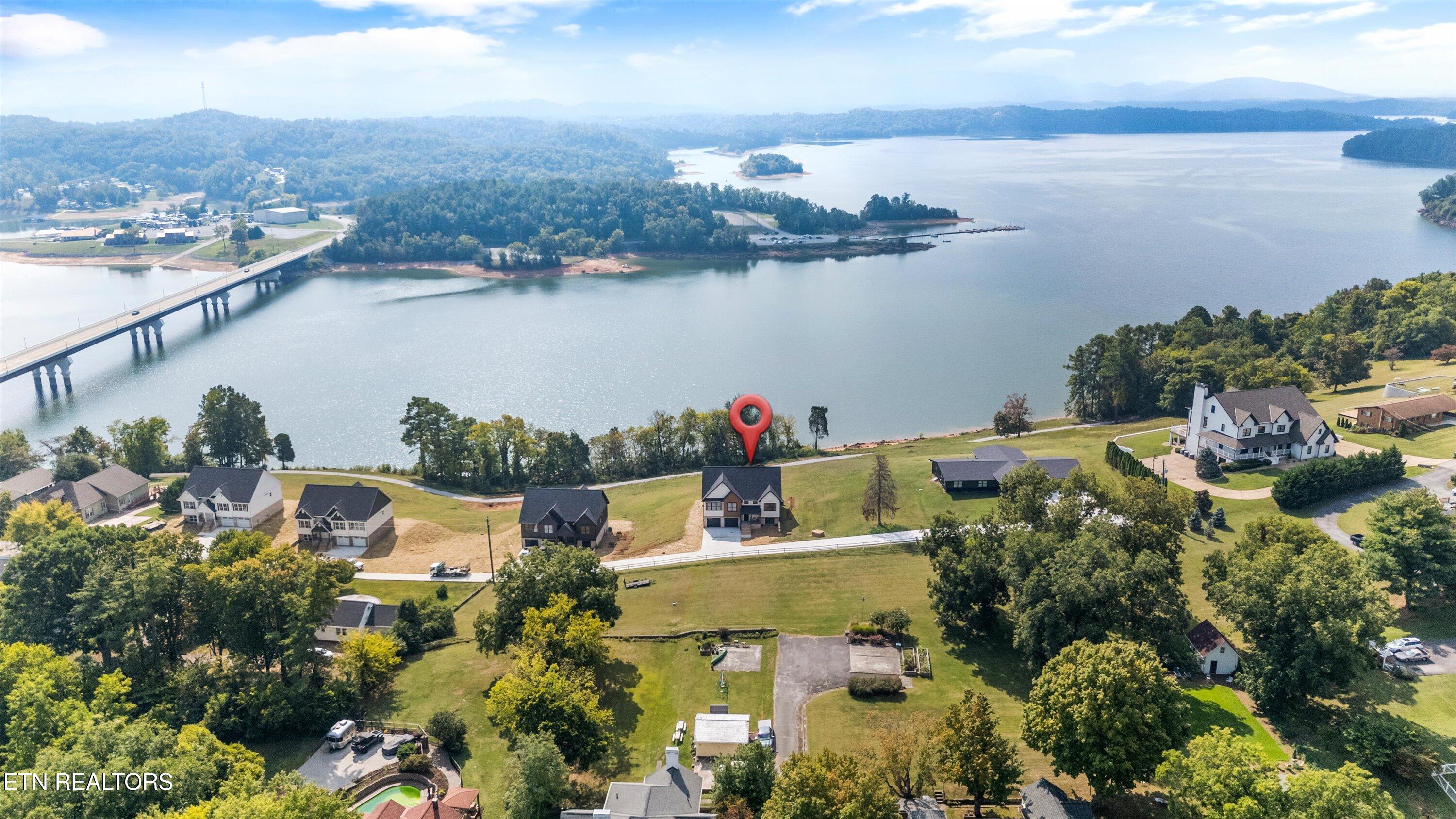 415 Hampton Way Dandridge TN 37725
