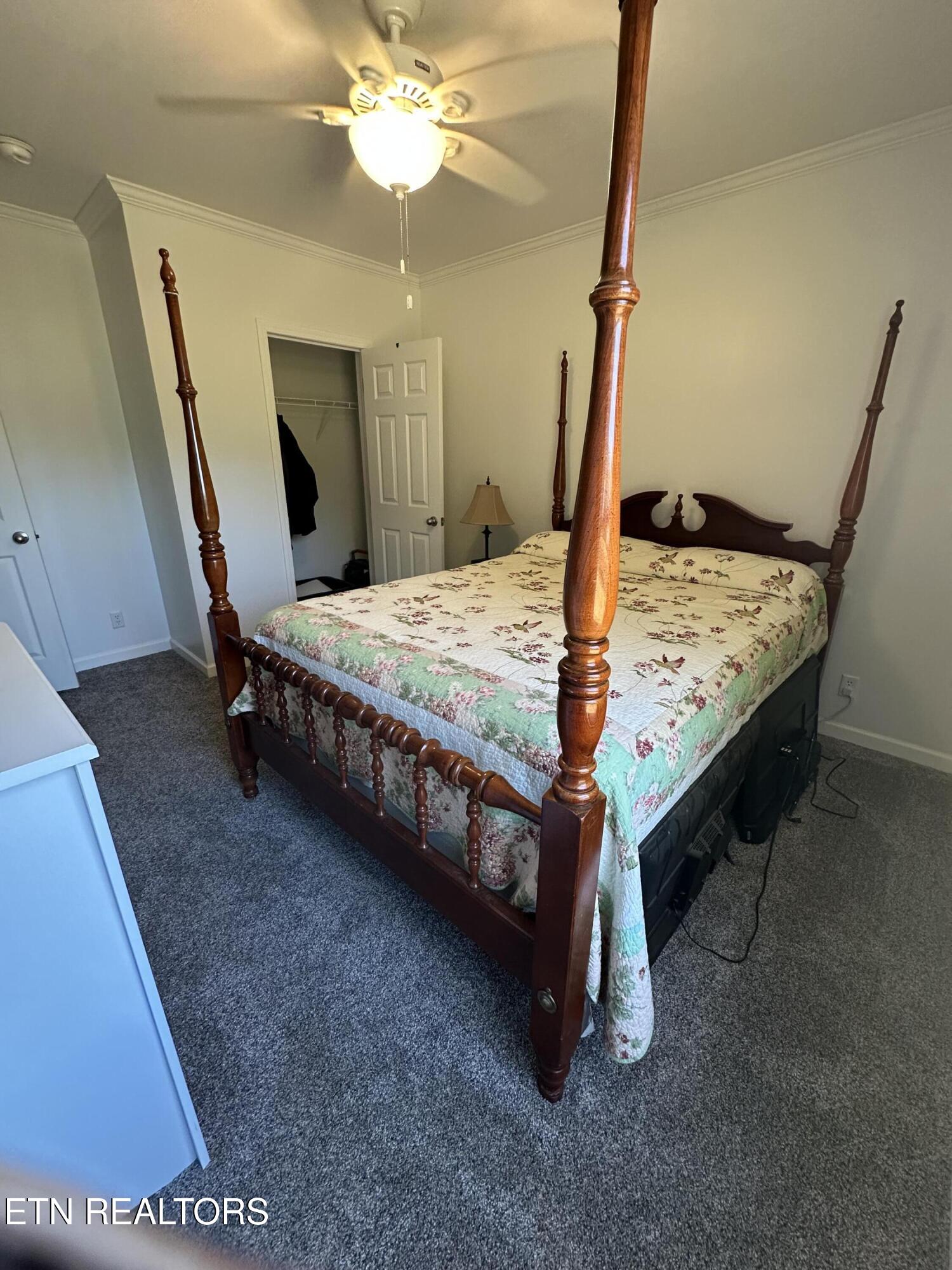 359 Garden Lane Dandridge TN 37725