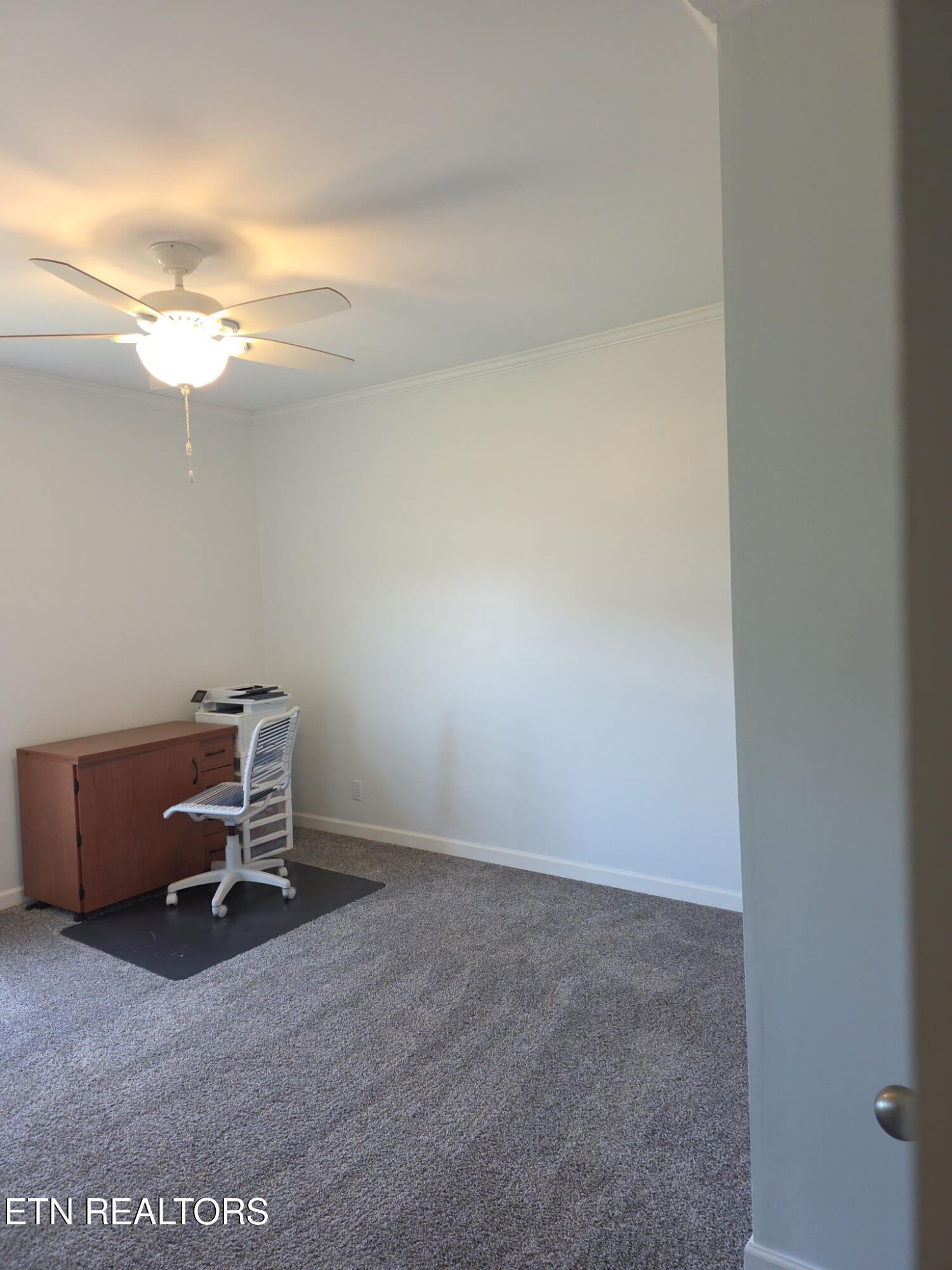 359 Garden Lane Dandridge TN 37725