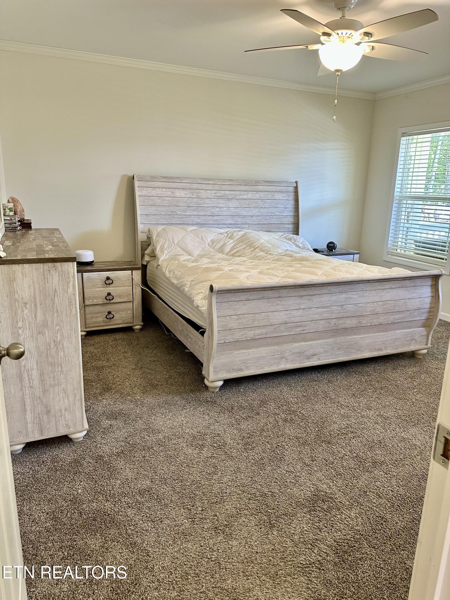 359 Garden Lane Dandridge TN 37725