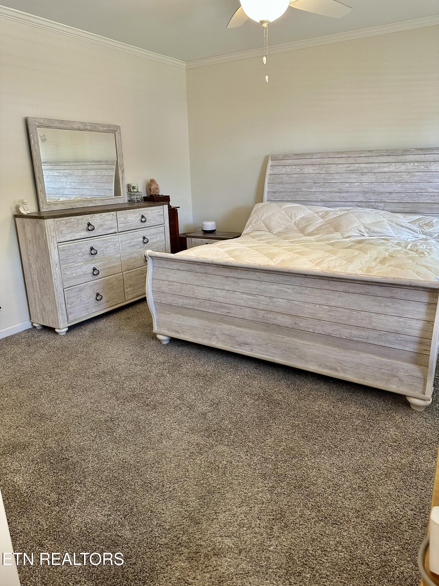 359 Garden Lane Dandridge TN 37725