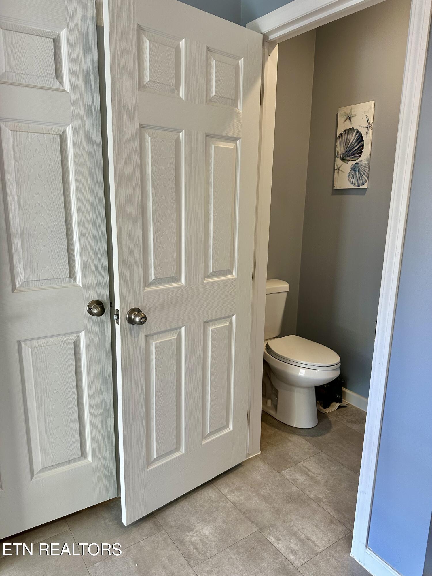 359 Garden Lane Dandridge TN 37725