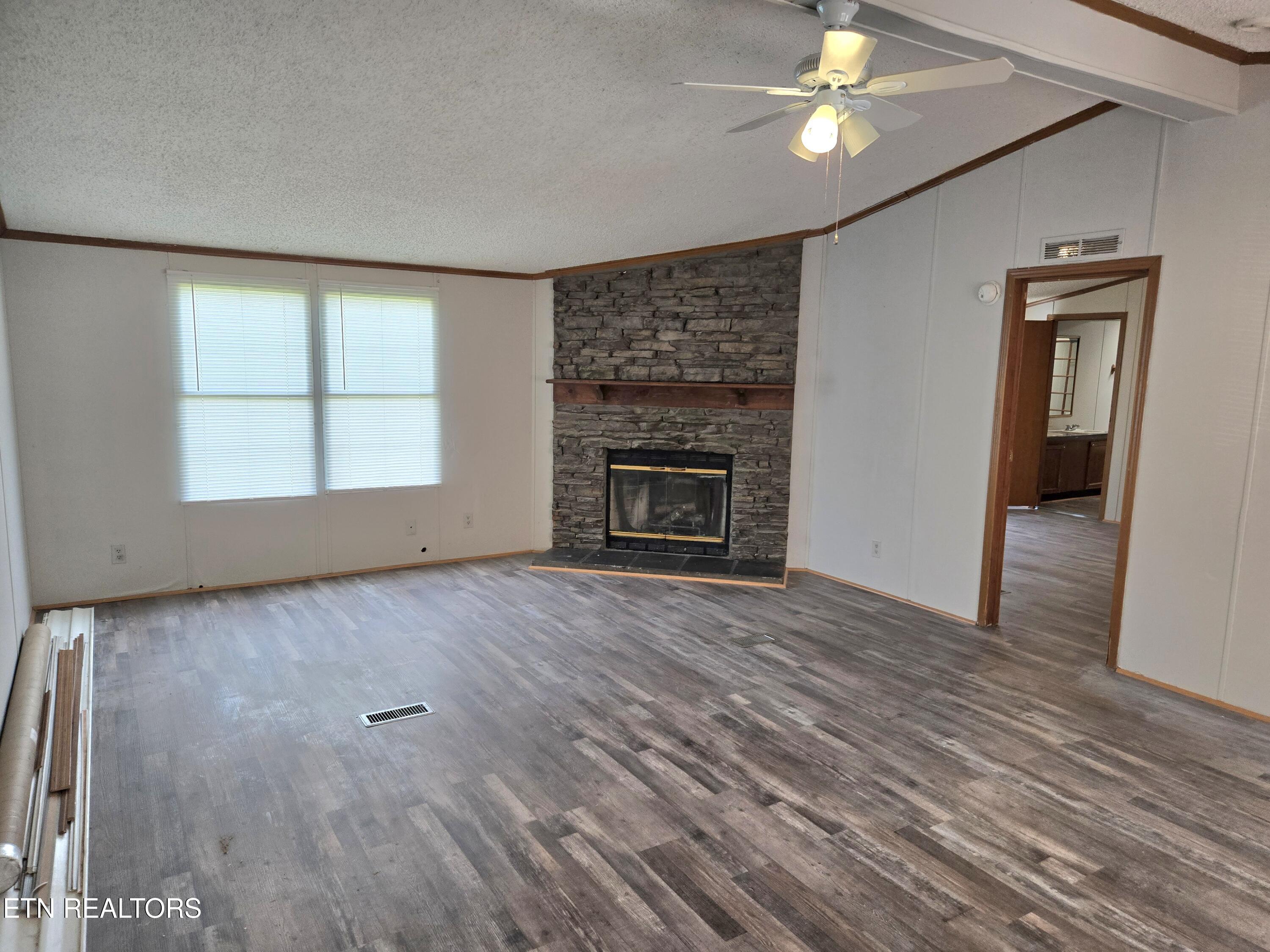 546 Old Stage Road Dandridge TN 37725